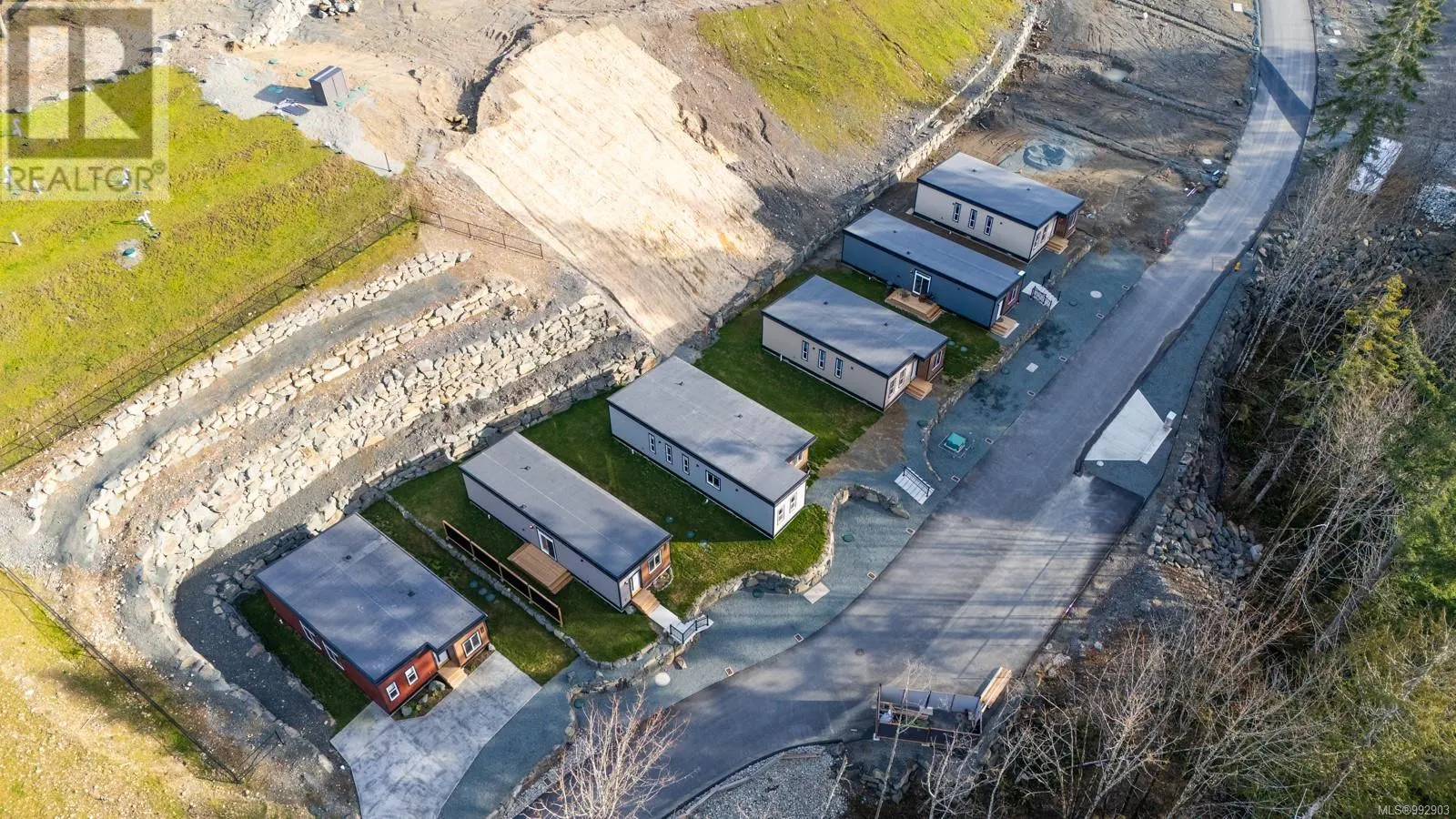 110 3499 Henry Rd
