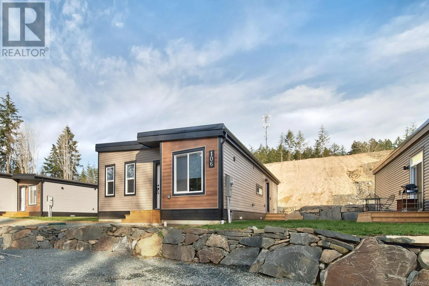 110 3499 Henry Rd