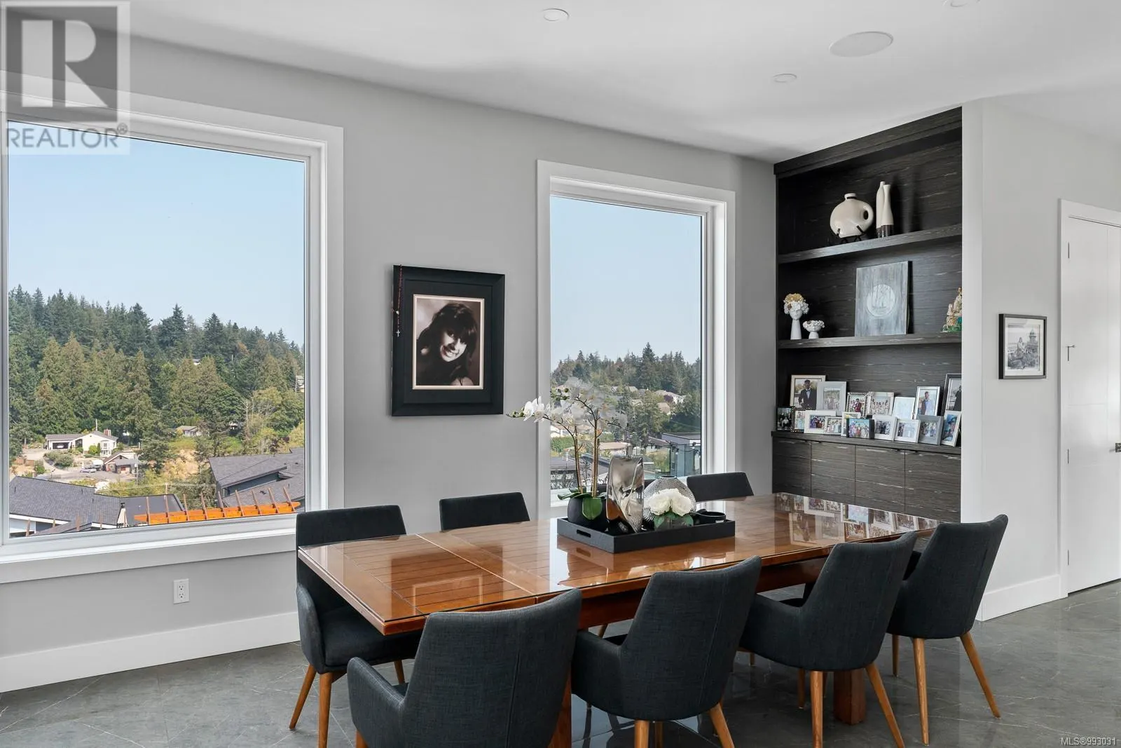 3630 Ridge View Terr