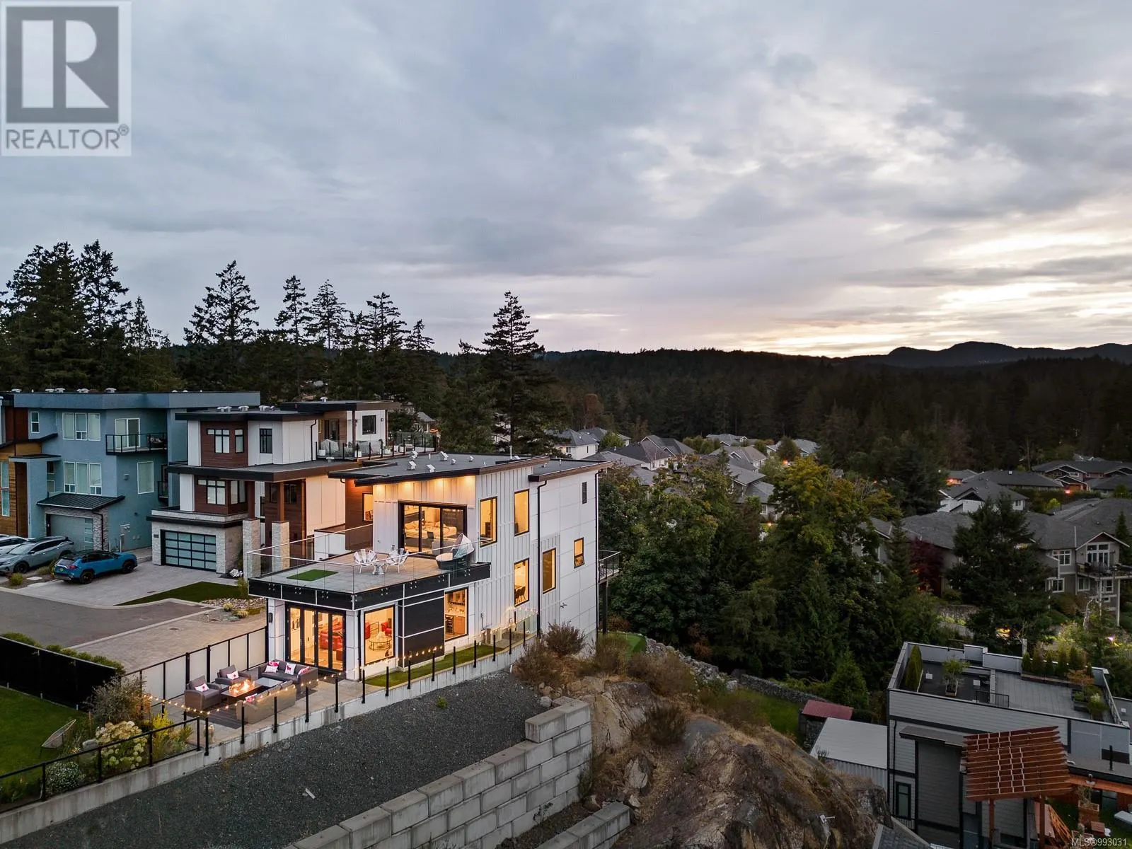 3630 Ridge View Terr
