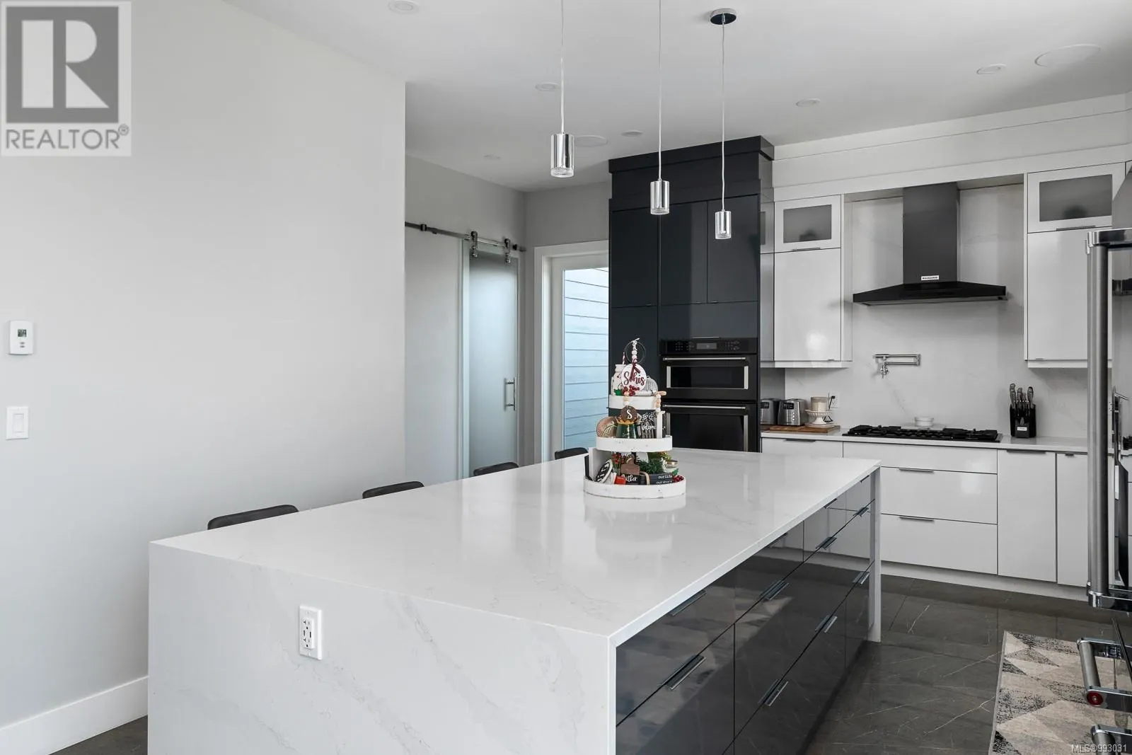 3630 Ridge View Terr