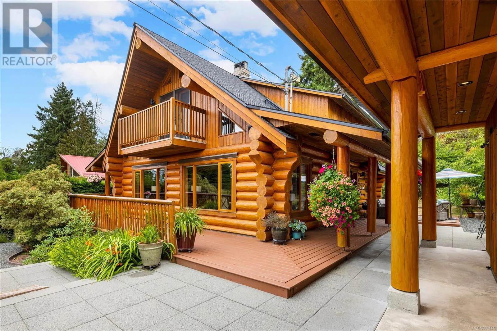 1904 Bonito Cres