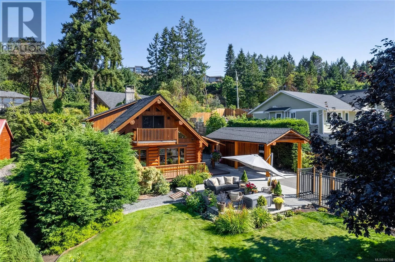 1904 Bonito Cres