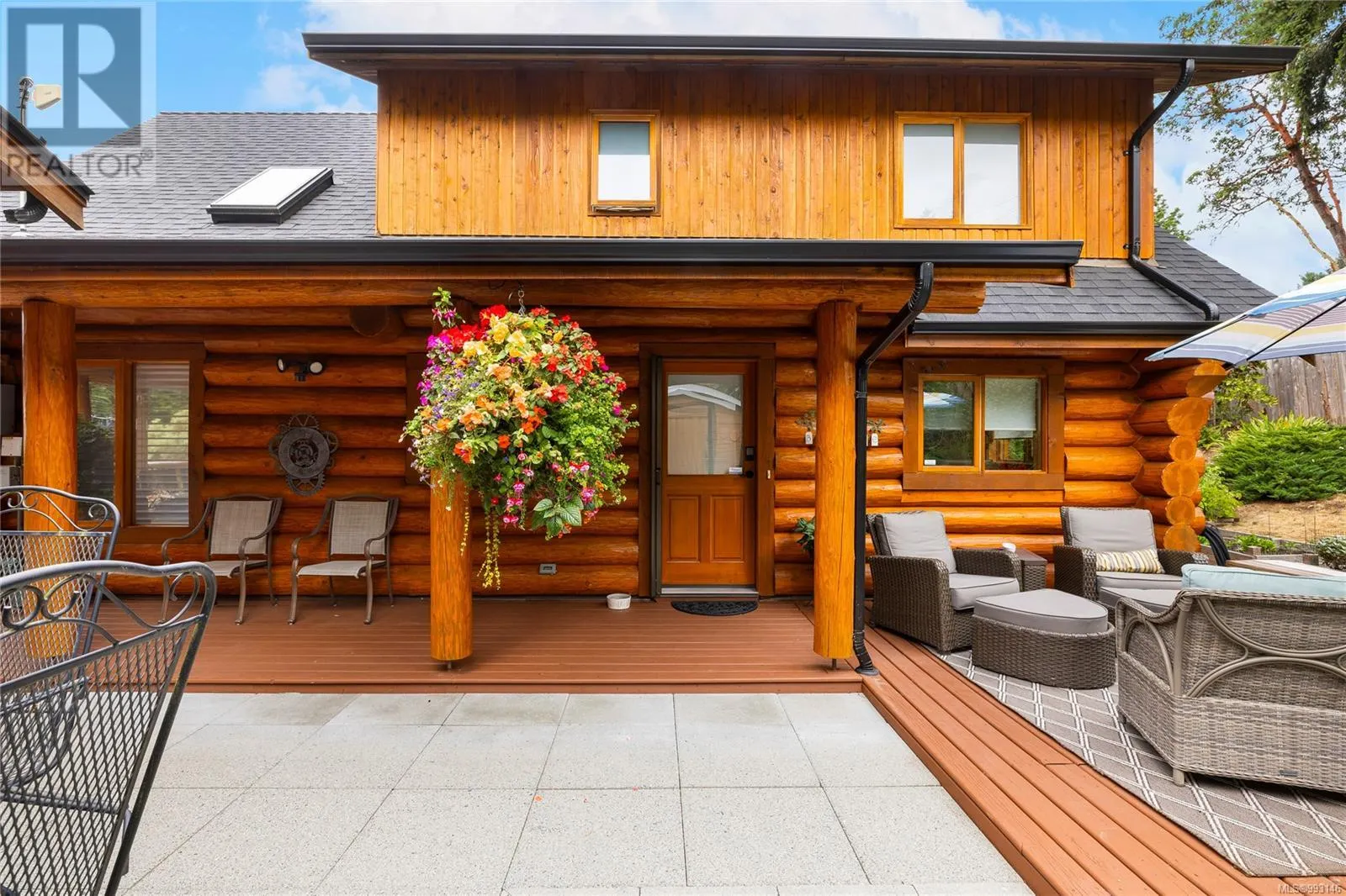 1904 Bonito Cres