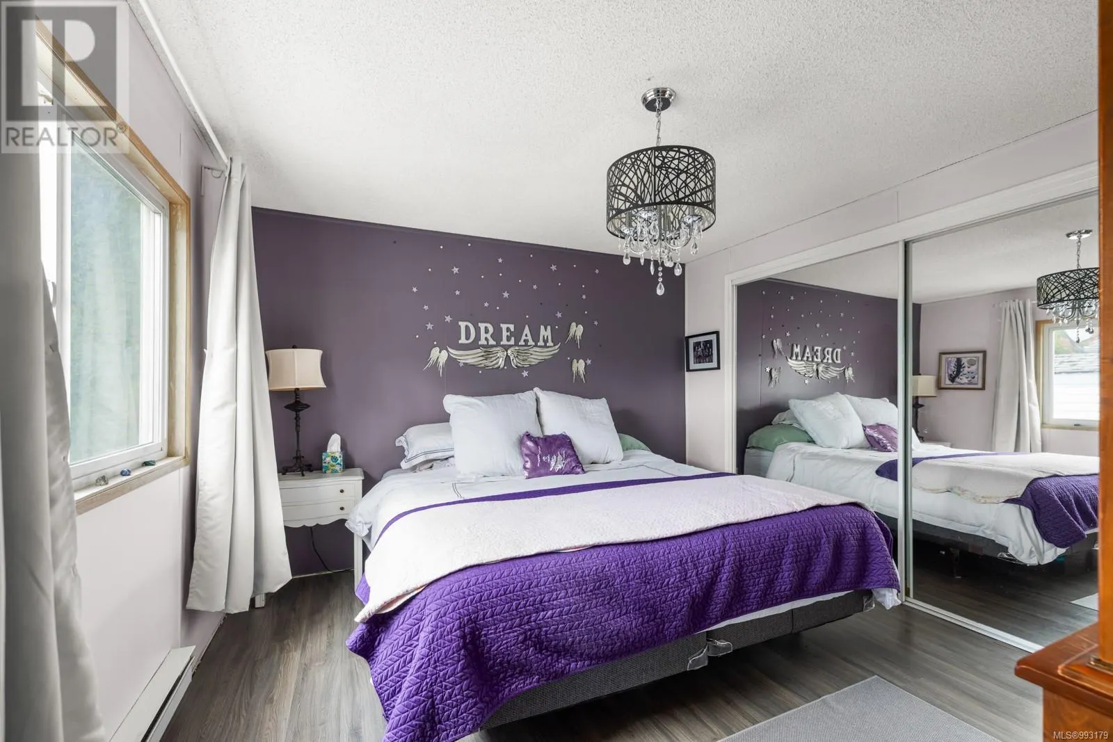11 7401 Central Saanich Rd