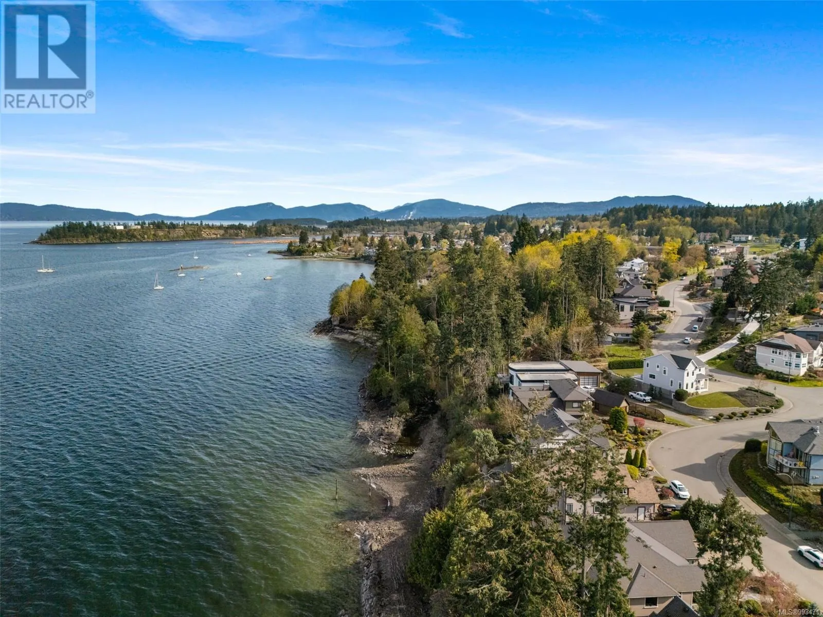 10123 Island View Close