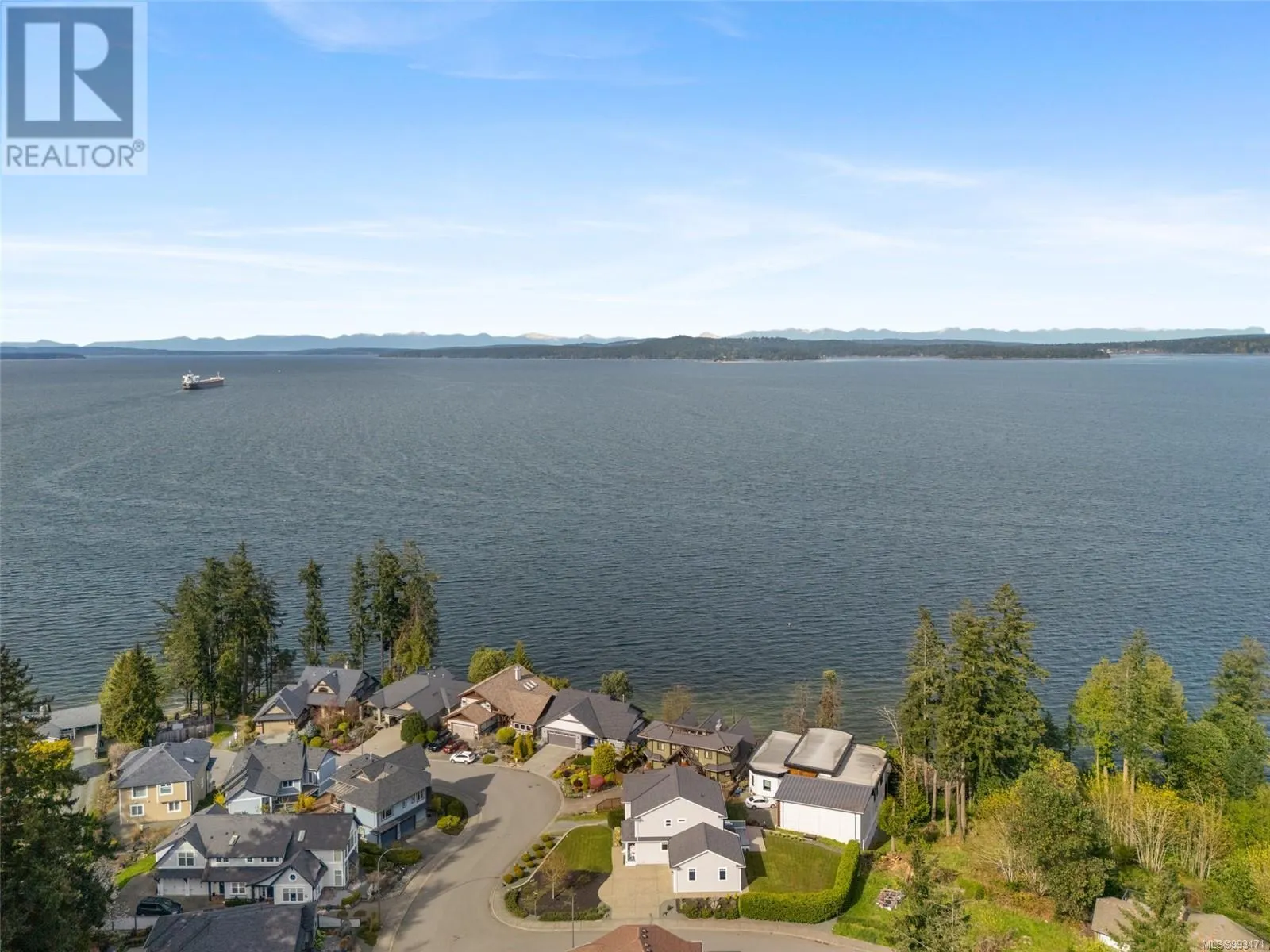 10123 Island View Close