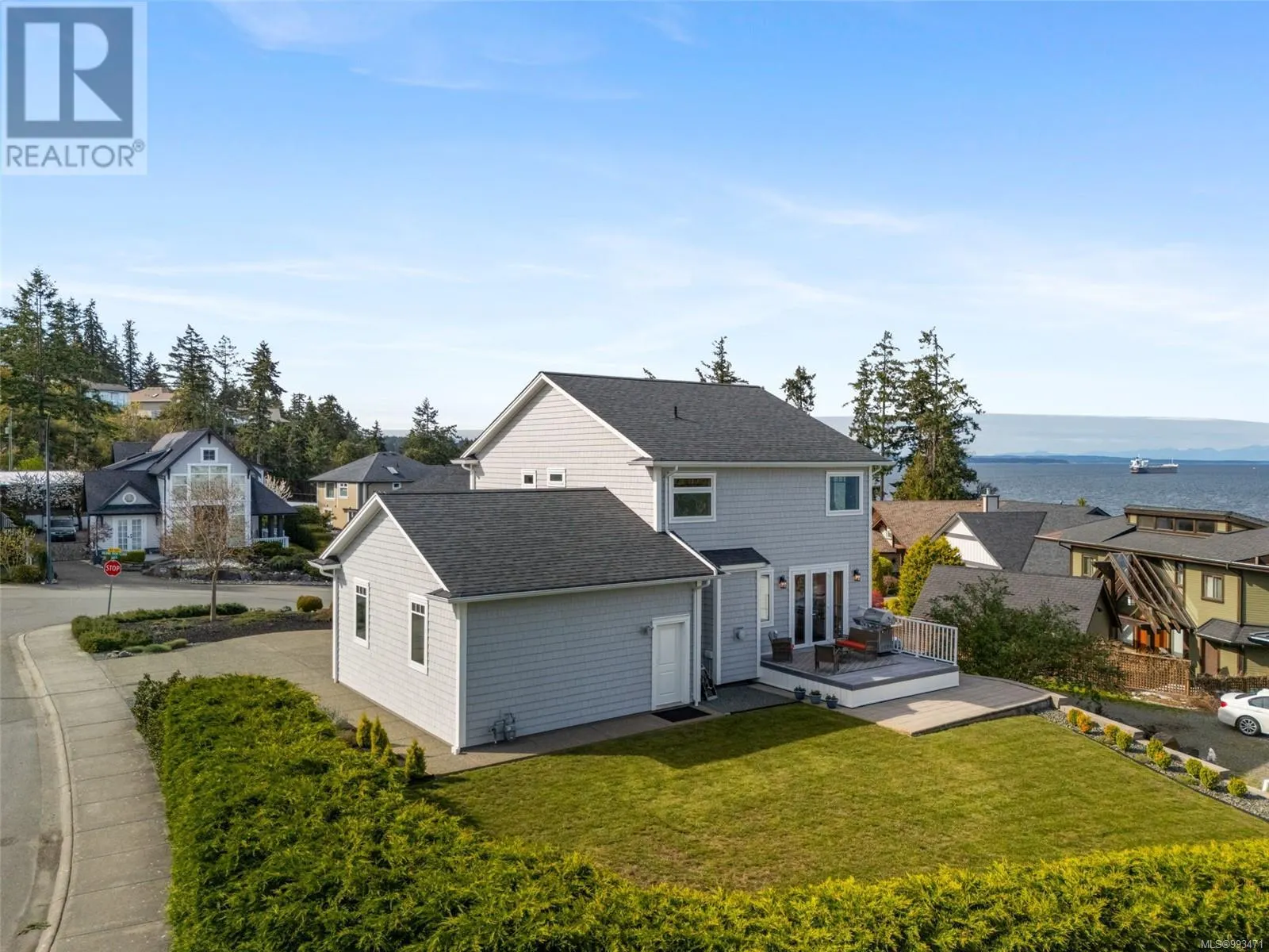 10123 Island View Close