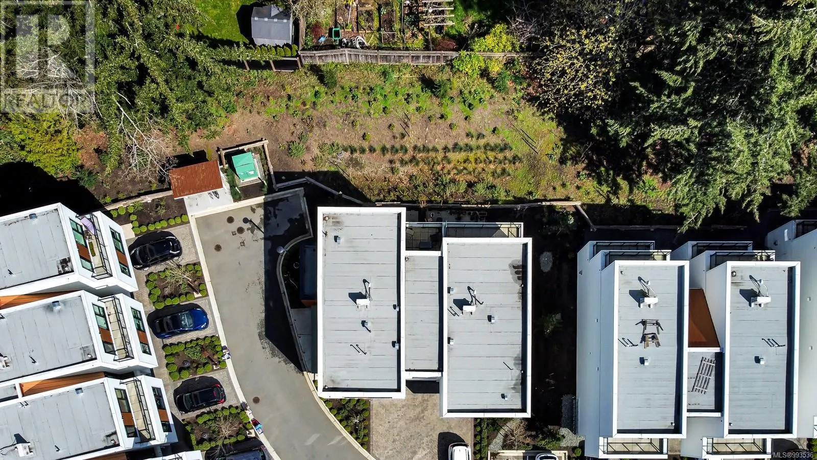 10 2330 Sooke Rd