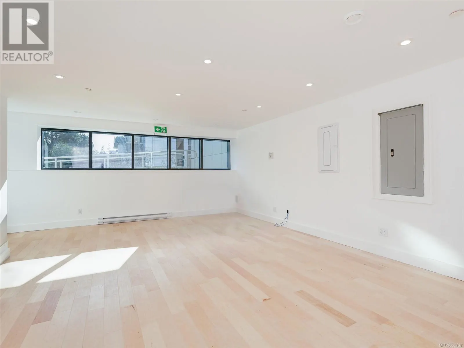 109 1105 Pandora Ave