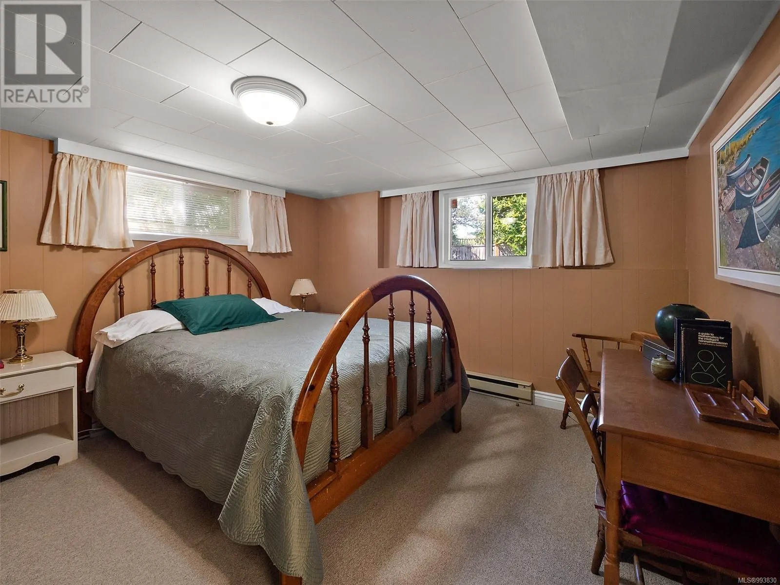 877 Island Rd