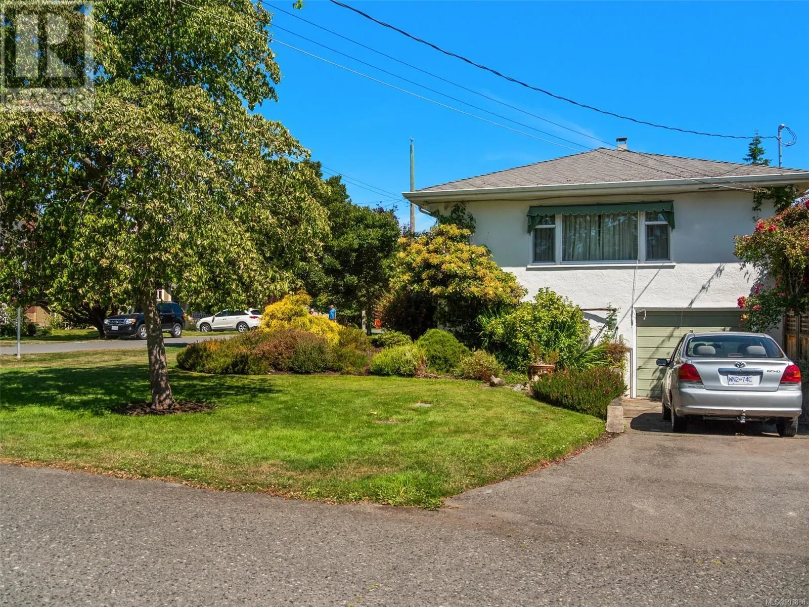 877 Island Rd