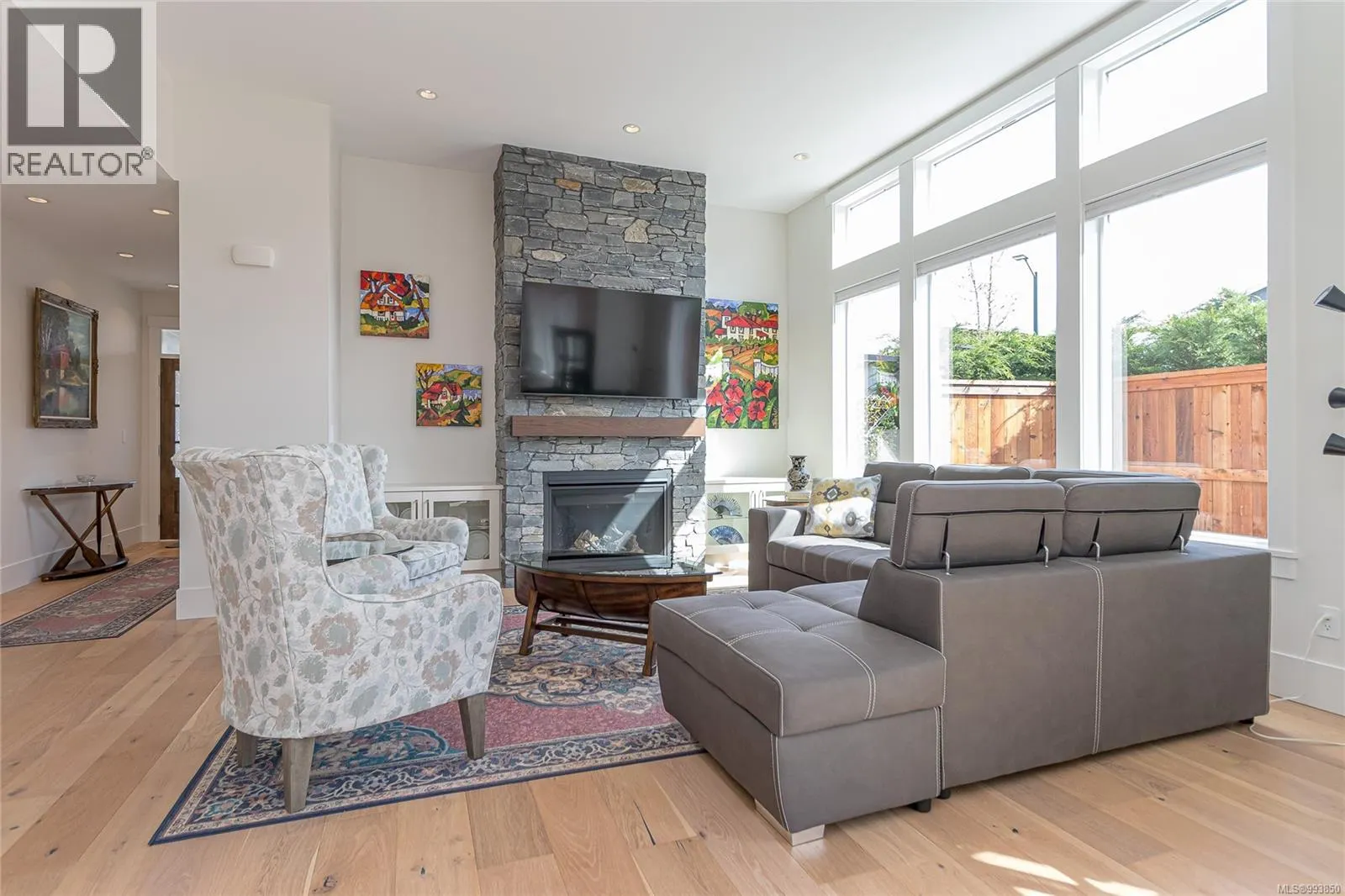 163 Cabot Crt