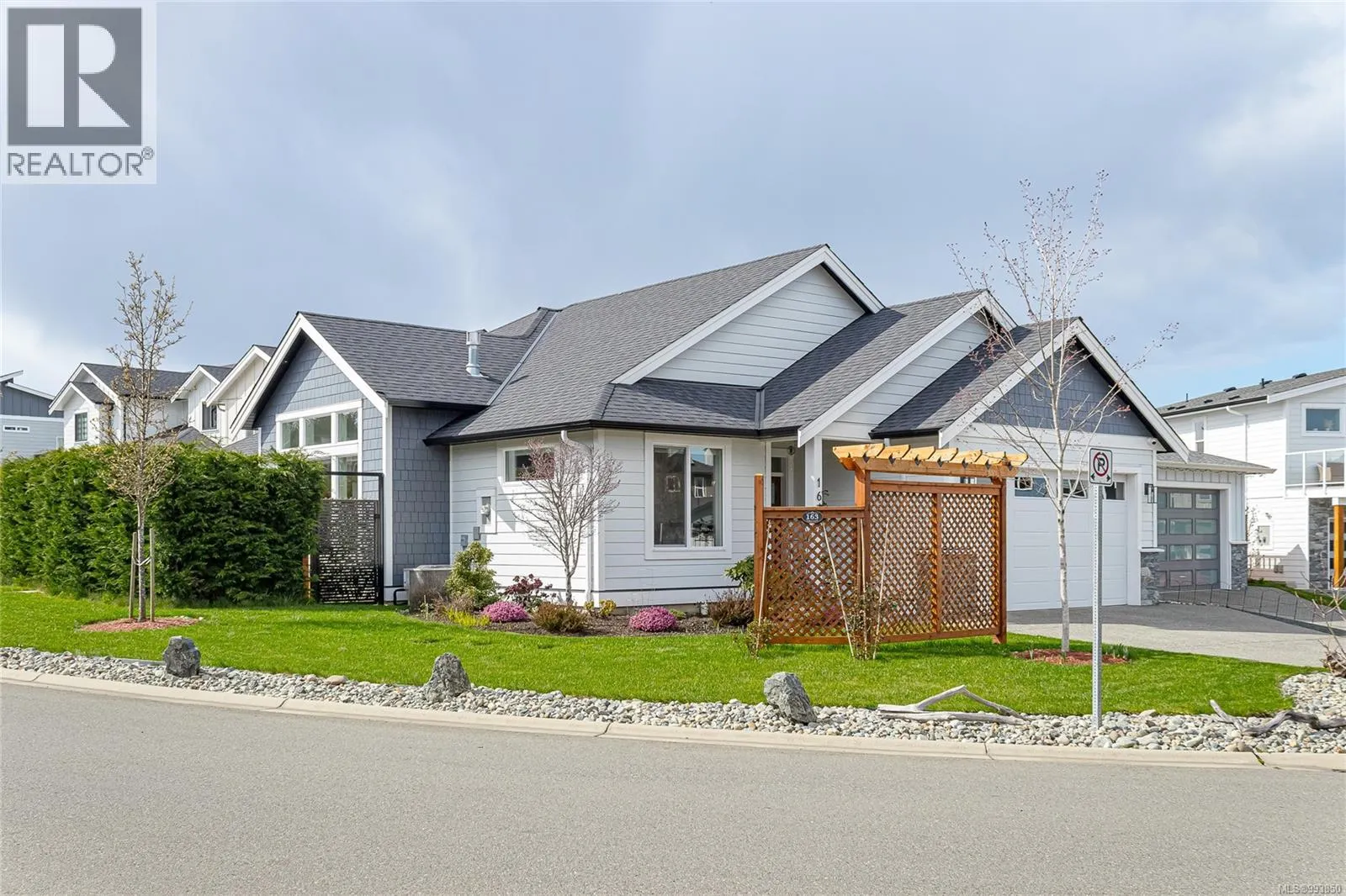 163 Cabot Crt