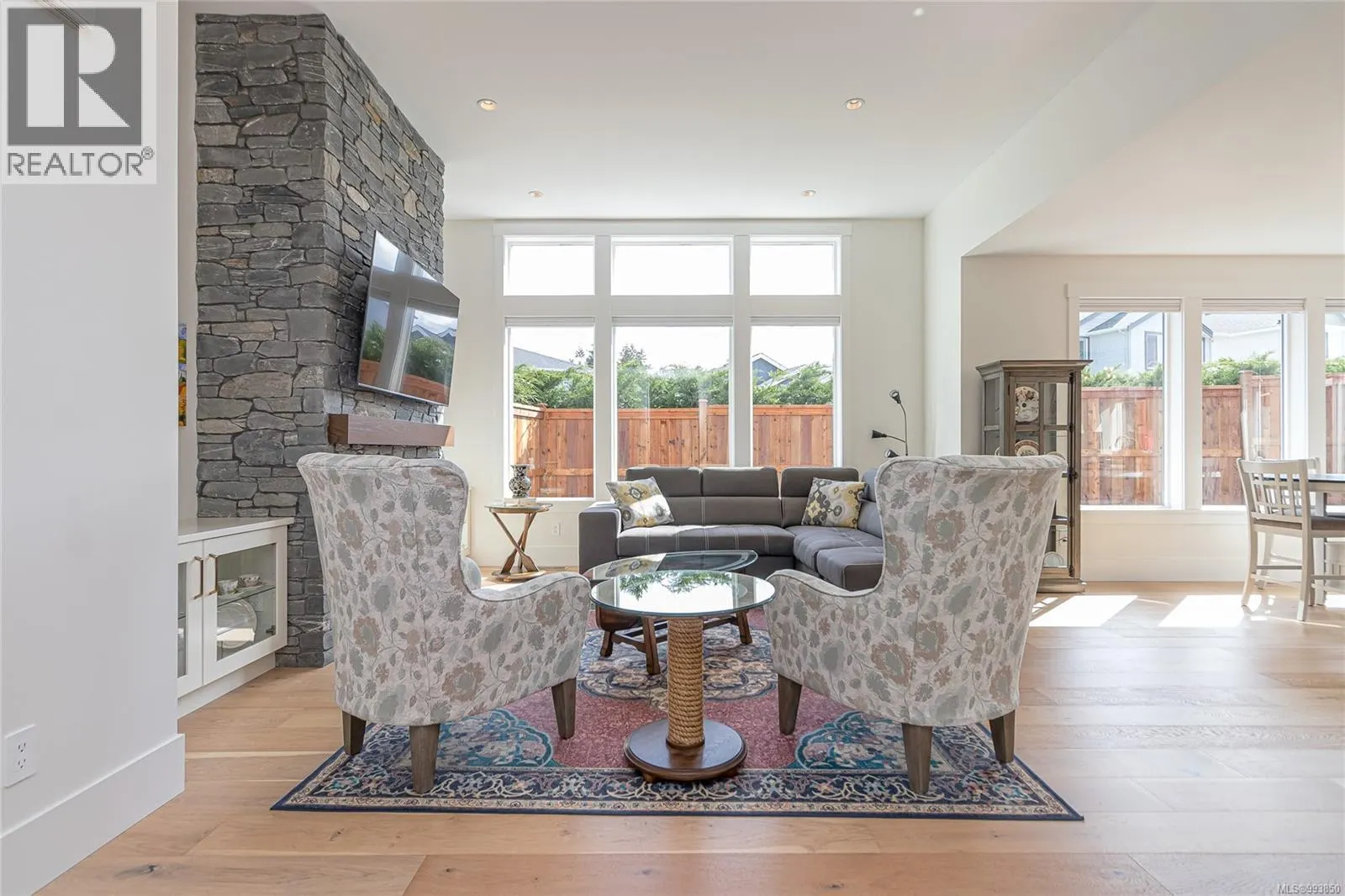 163 Cabot Crt