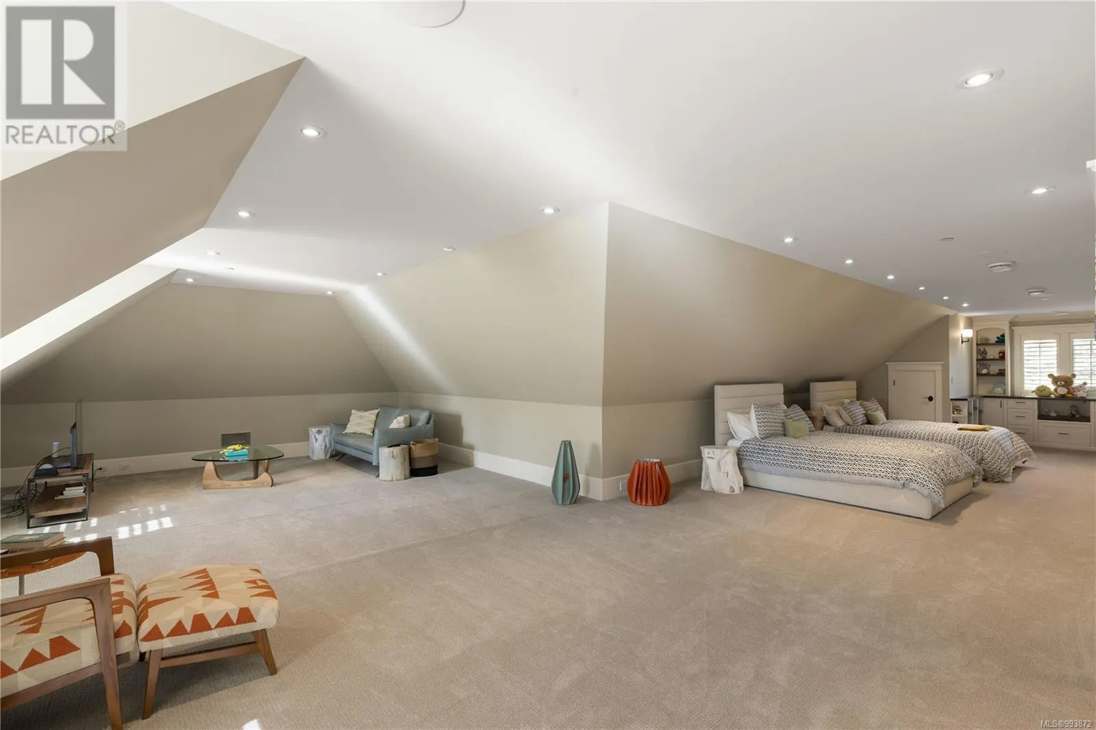 3165 Sherringham Pl
