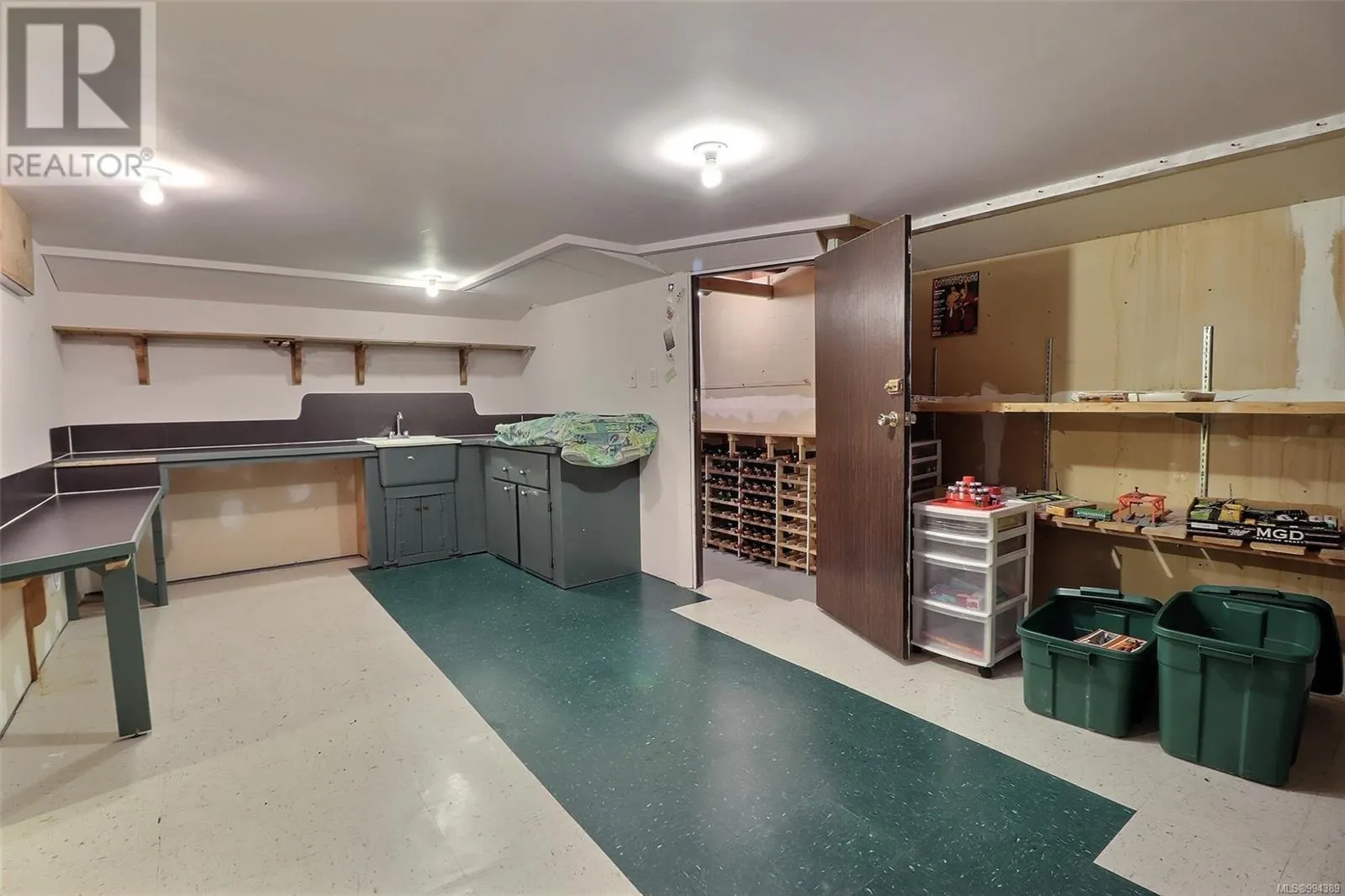 31 815 Dunsmuir Cres