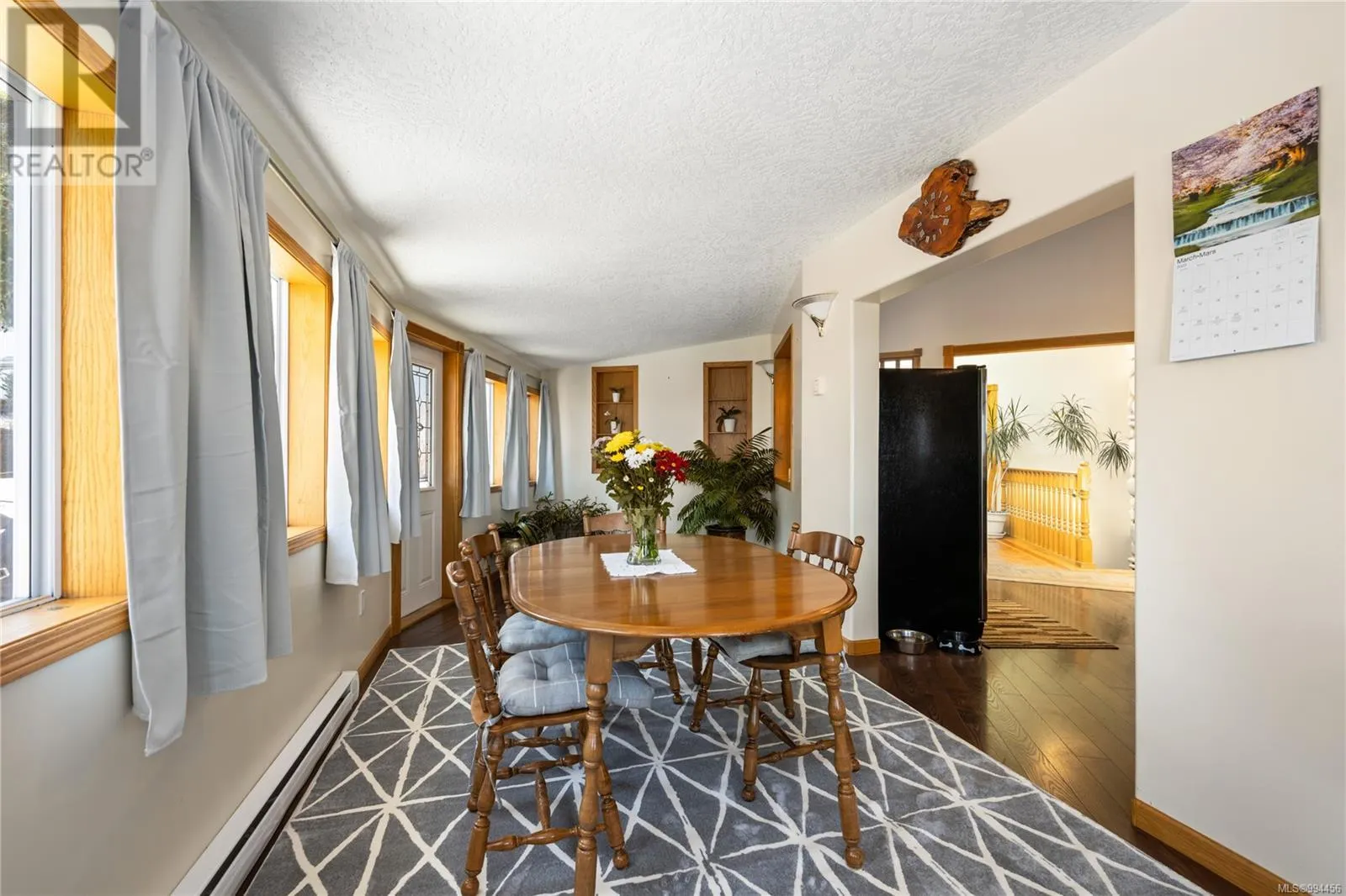 1828 Strathcona Hts