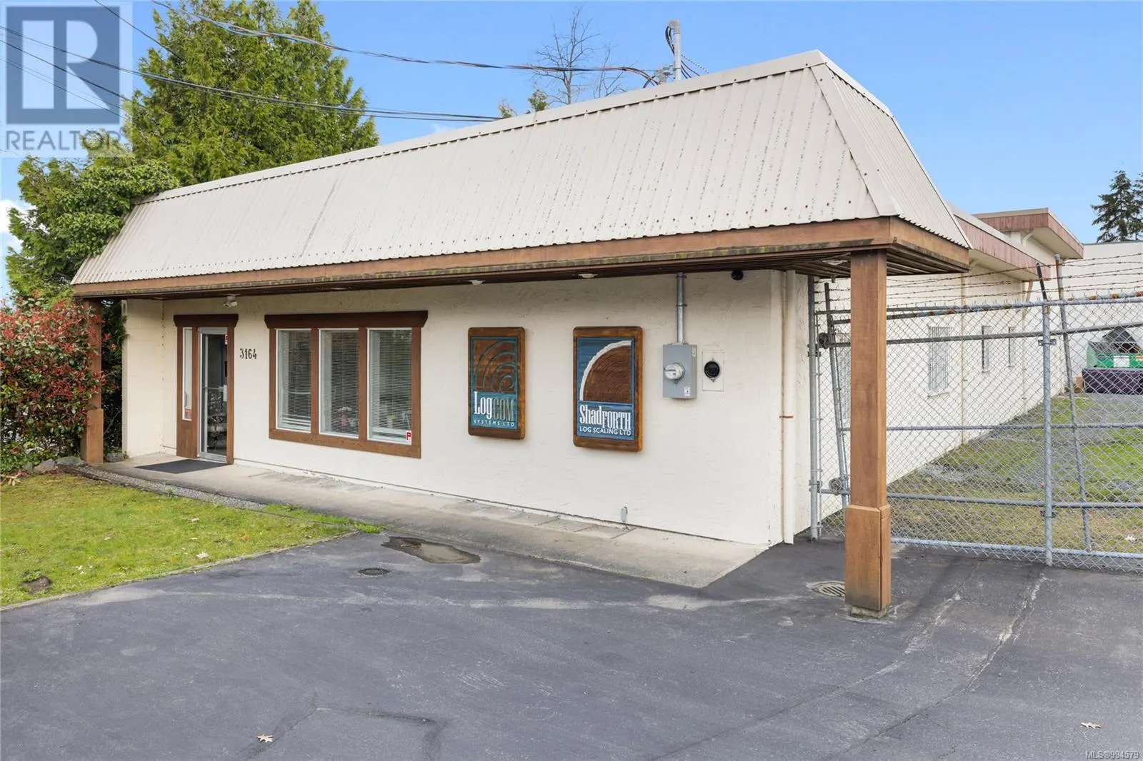 3164 Barons Rd
