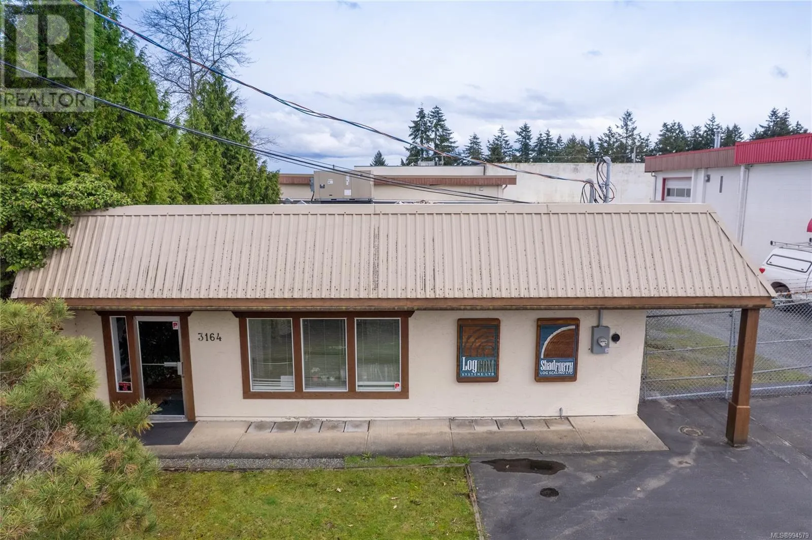 3164 Barons Rd