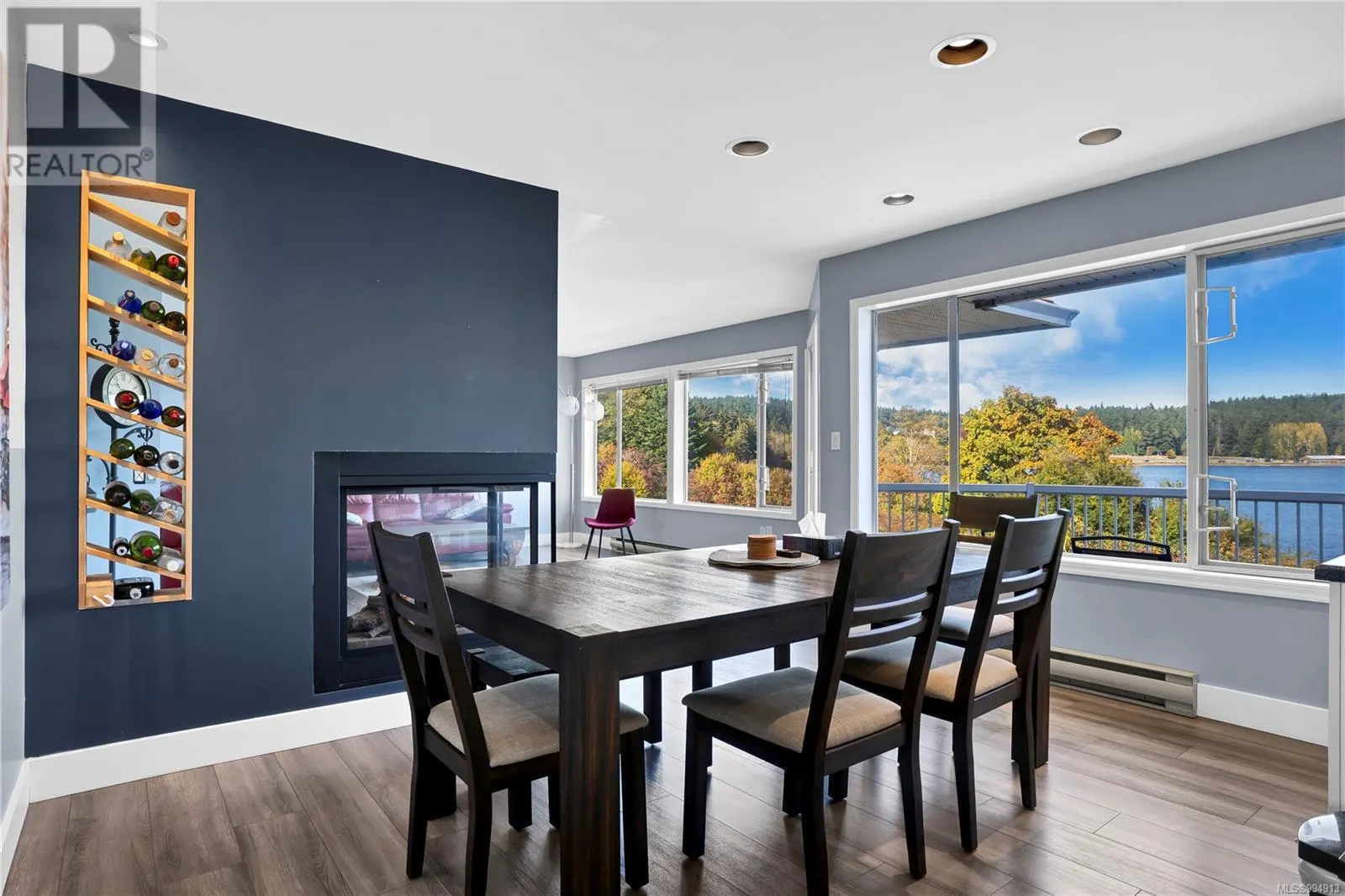 230 Portsmouth Dr