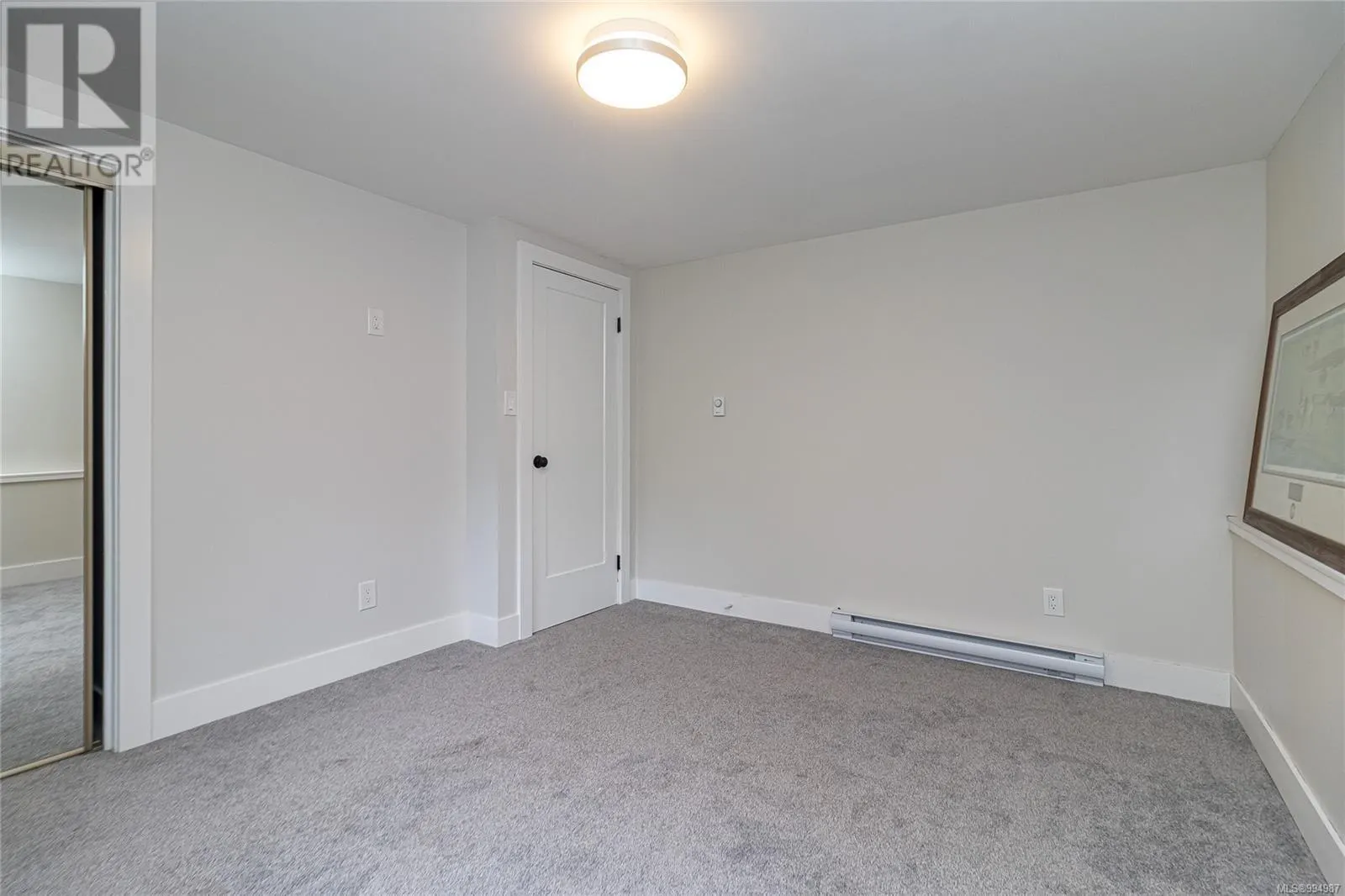 1077 Lands End Rd
