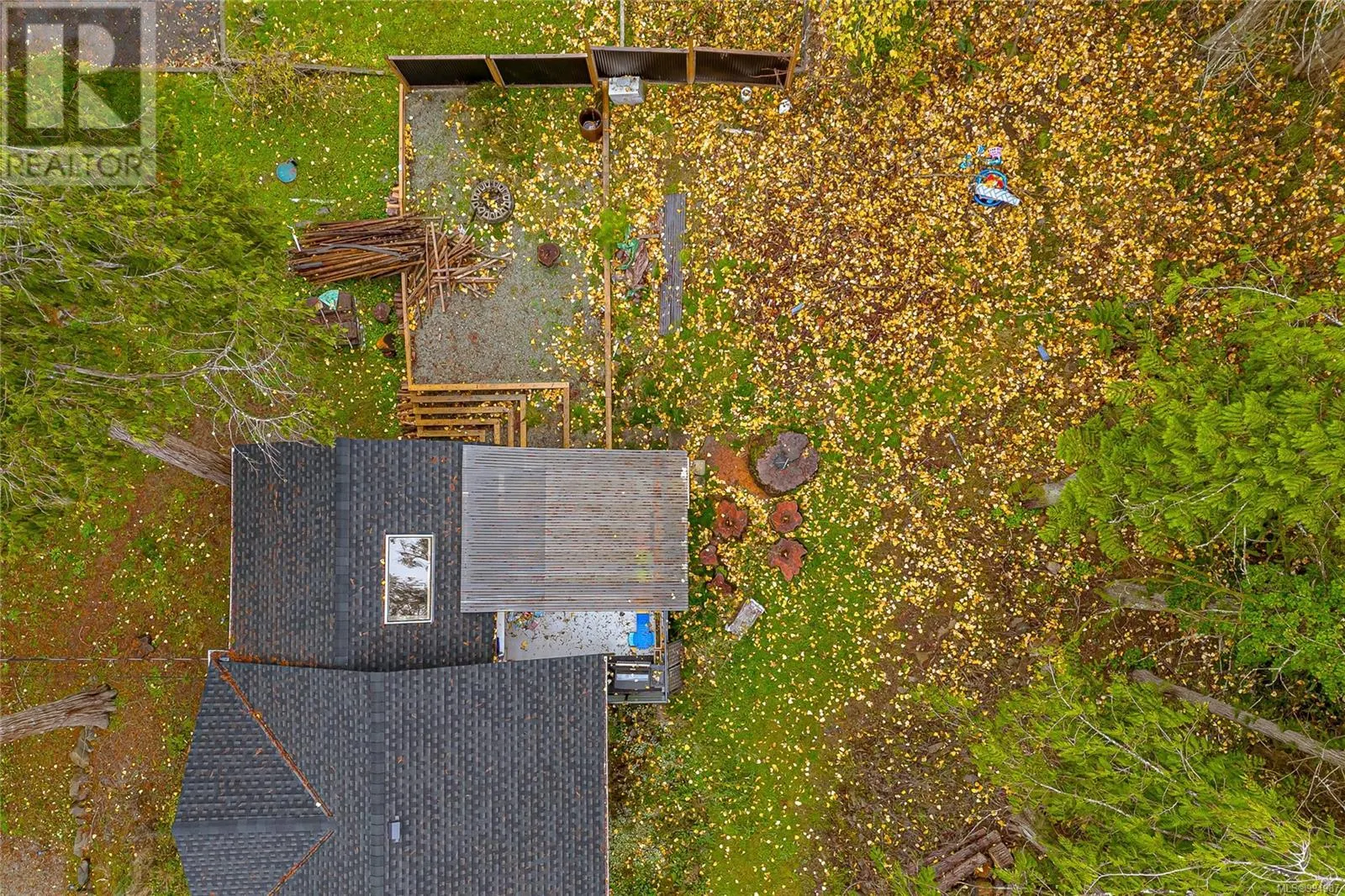 1077 Lands End Rd