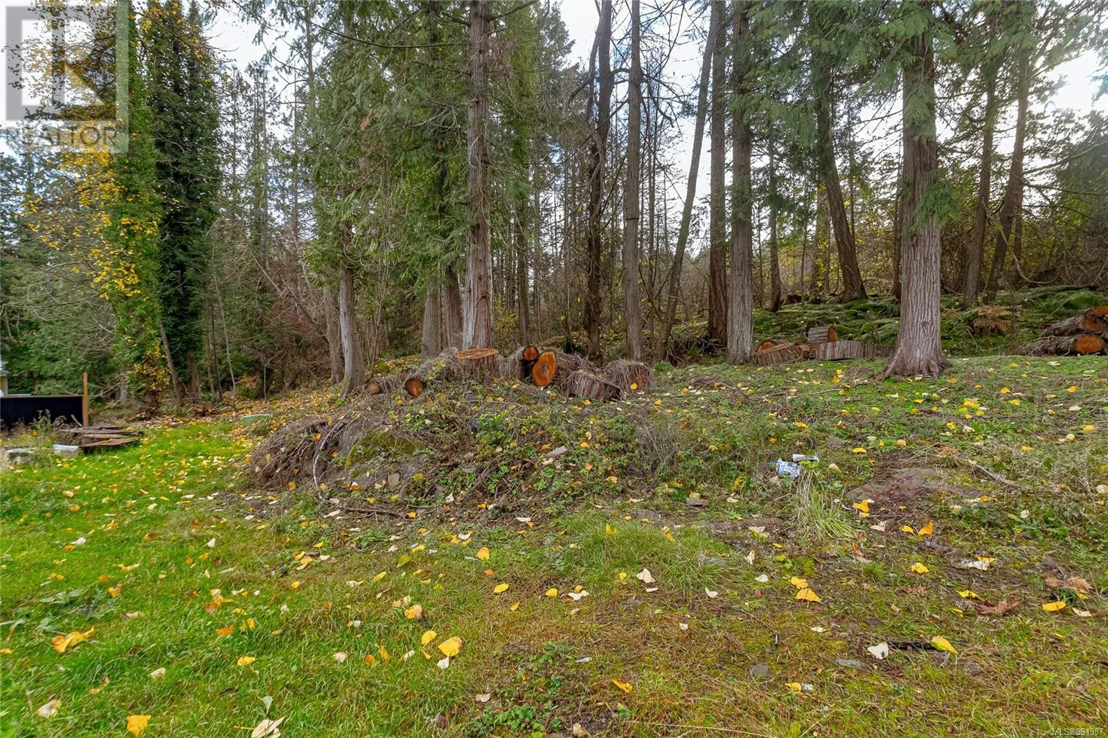 1077 Lands End Rd