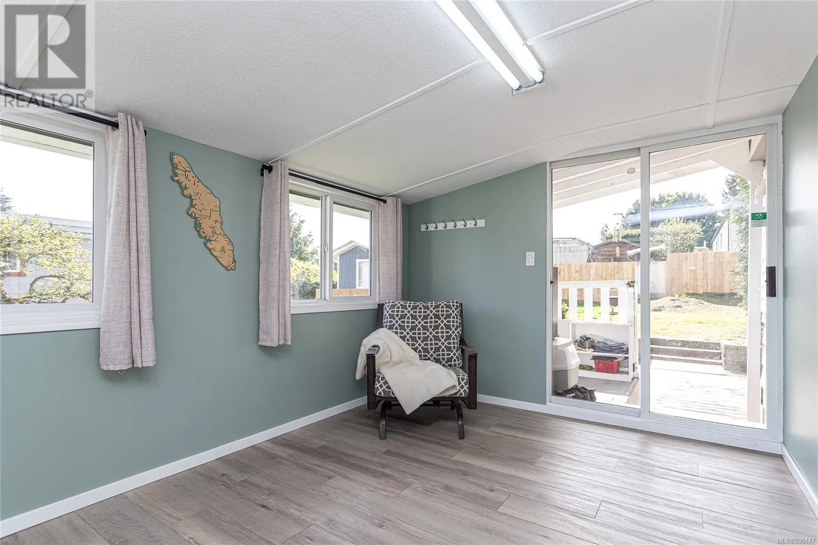 924 Kasba Cir