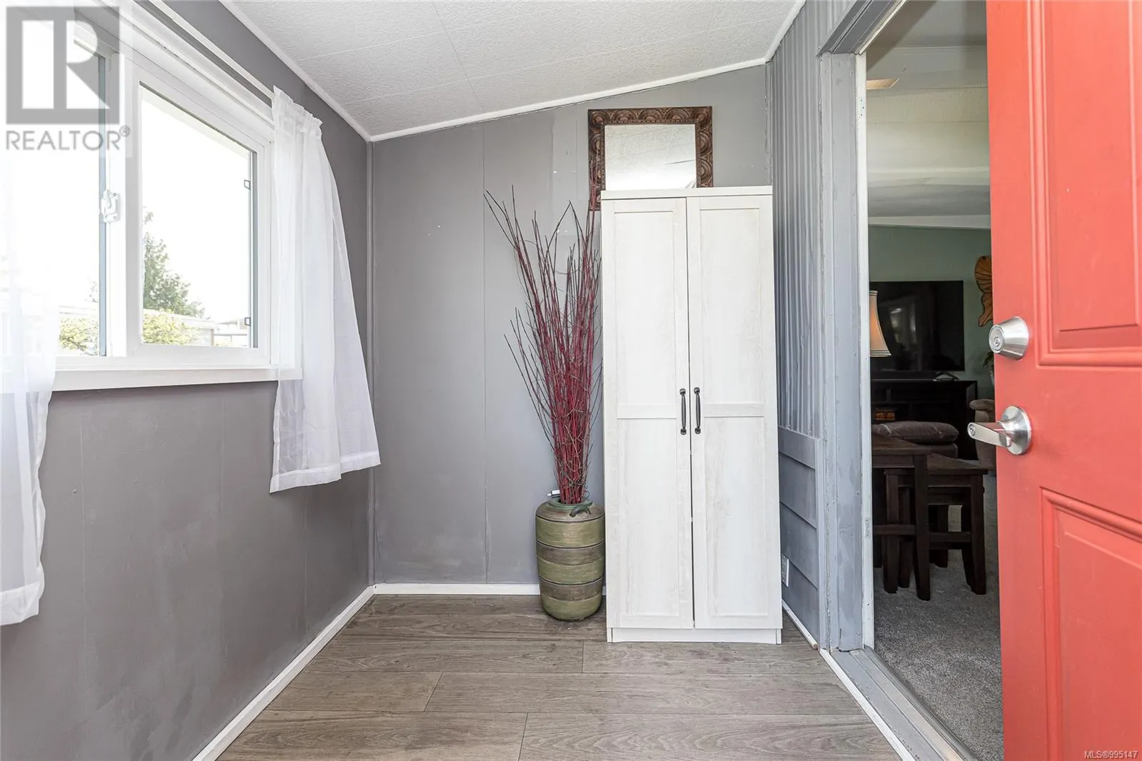 924 Kasba Cir