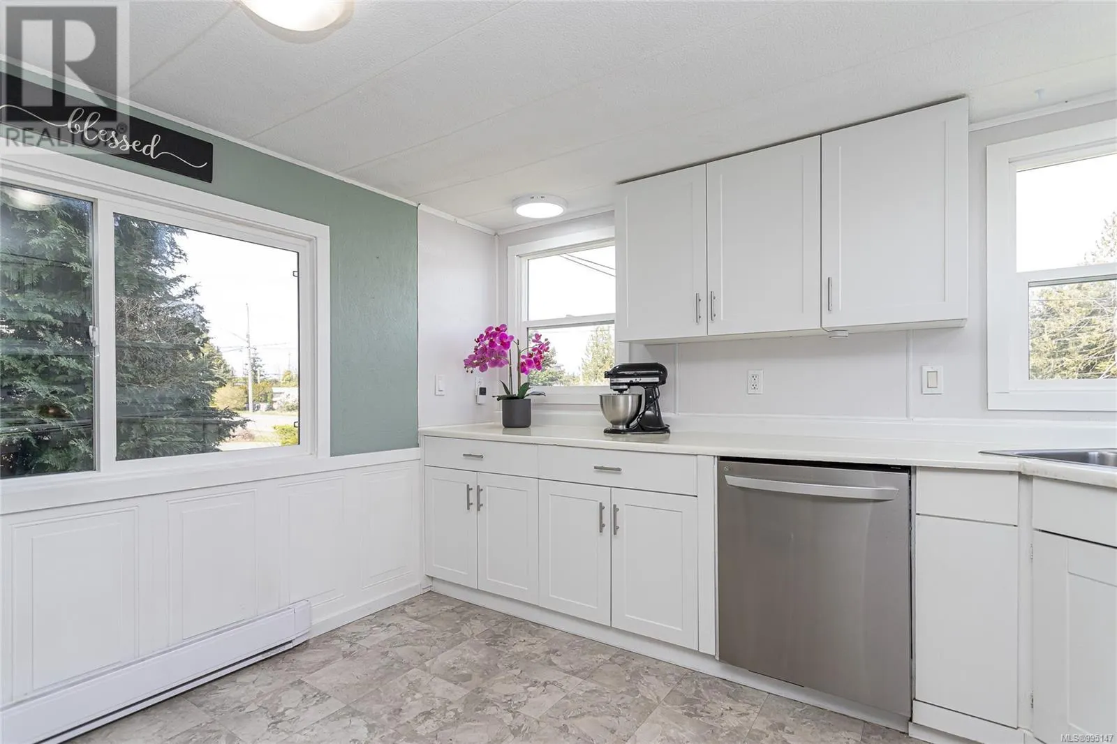 924 Kasba Cir