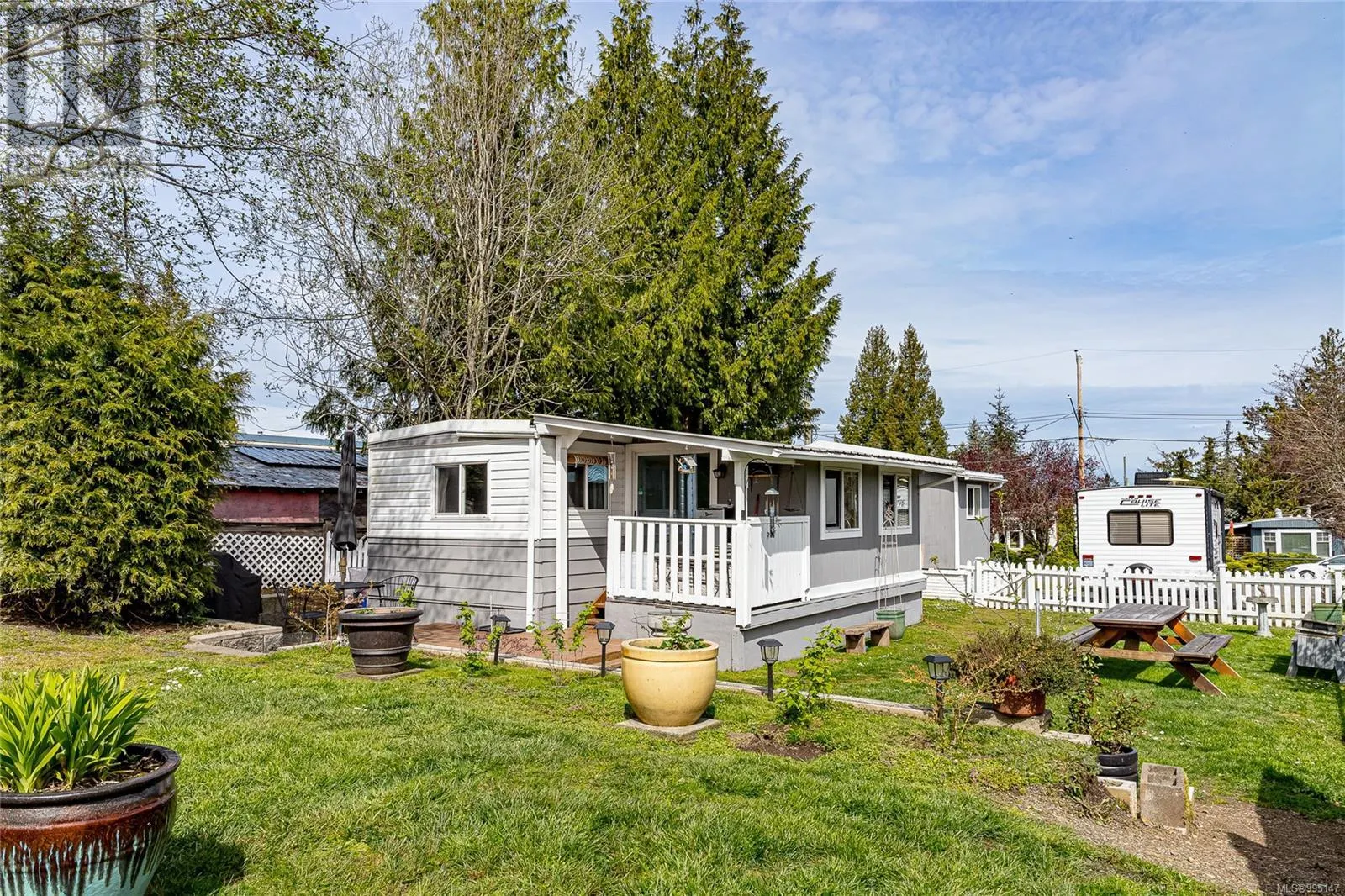 924 Kasba Cir