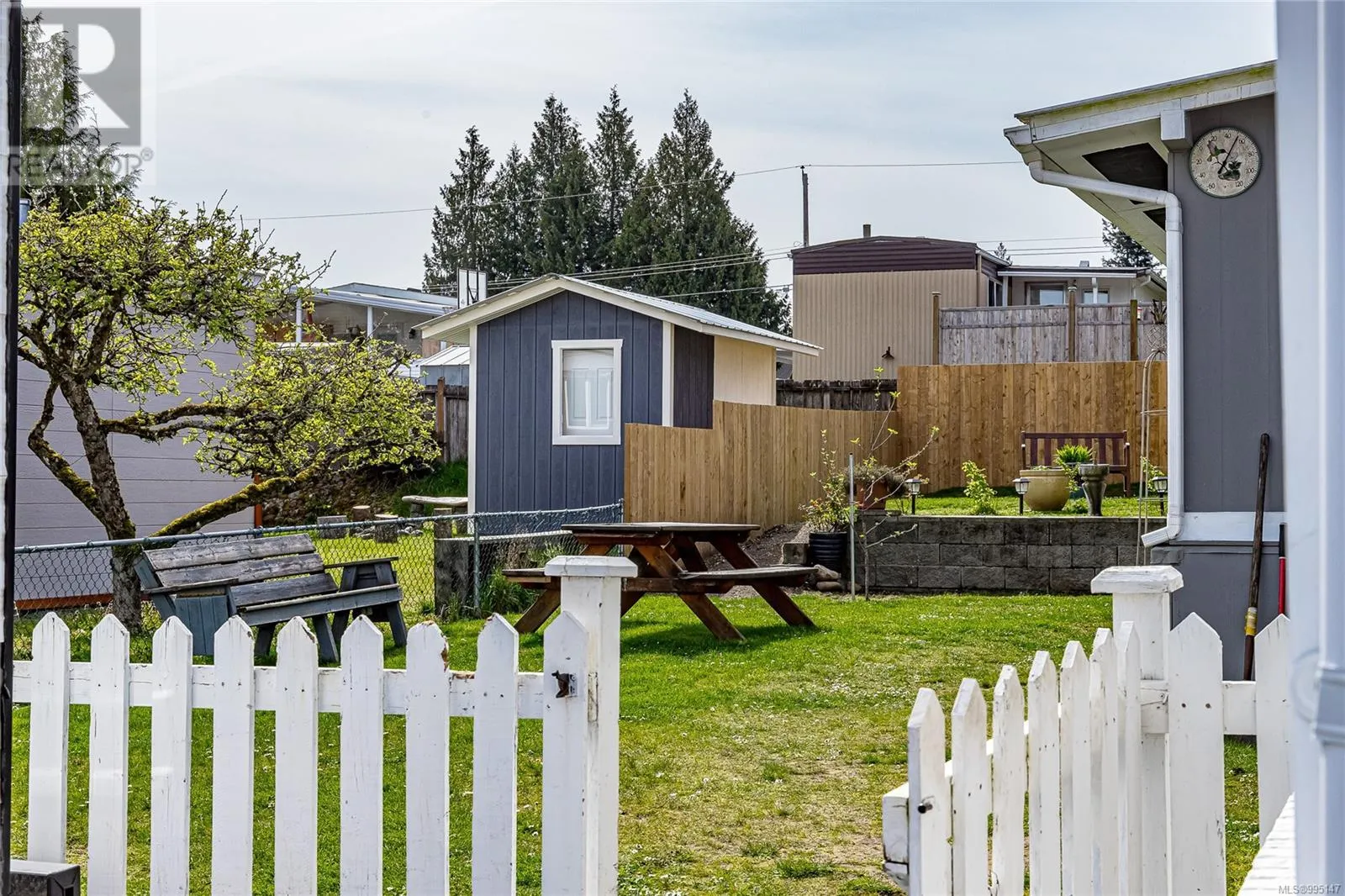 924 Kasba Cir