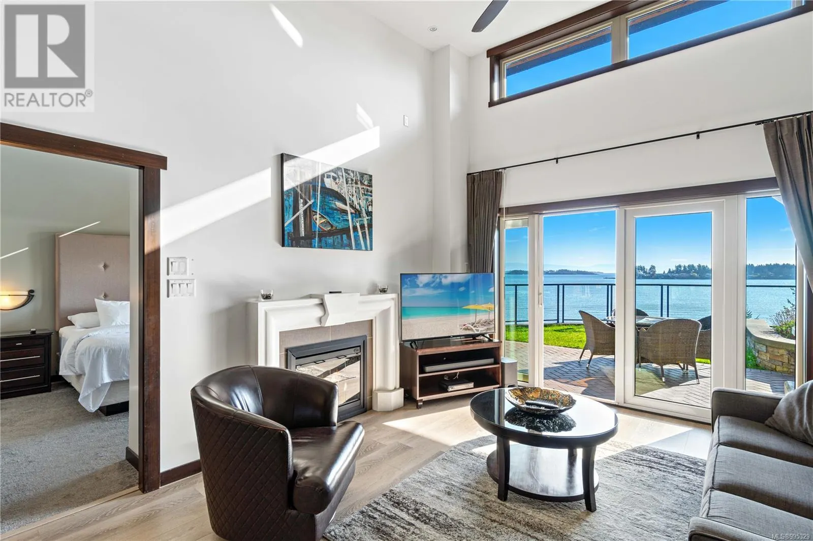 1111E 1175 Resort Dr