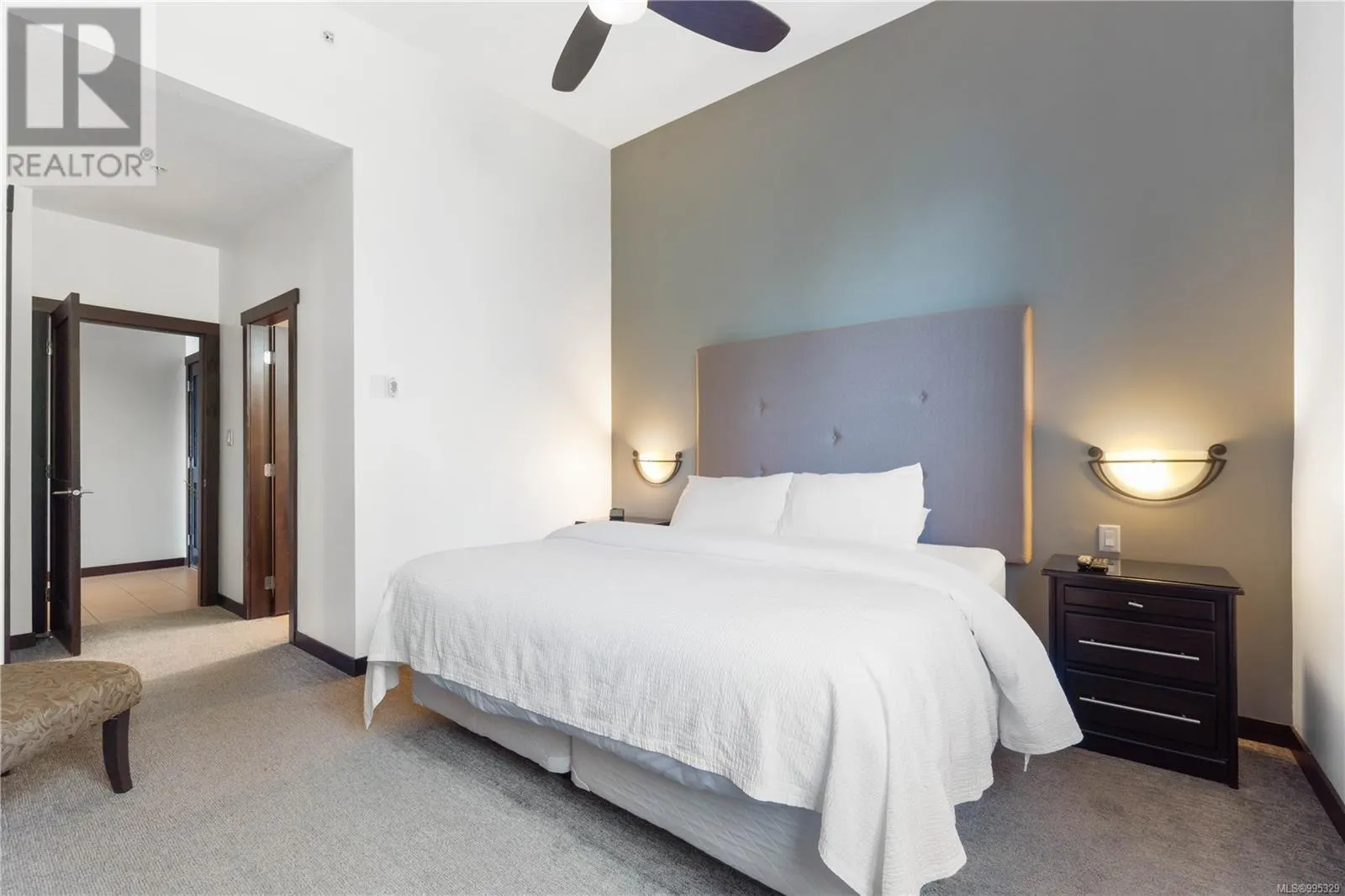 1111E 1175 Resort Dr