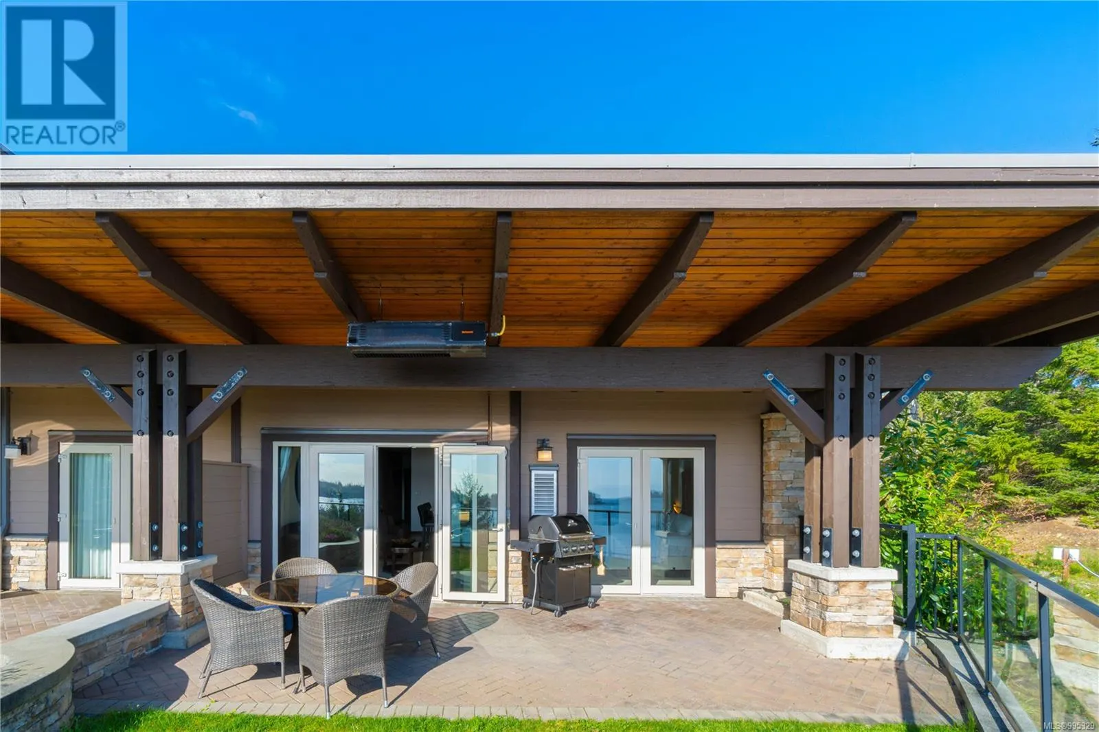 1111E 1175 Resort Dr