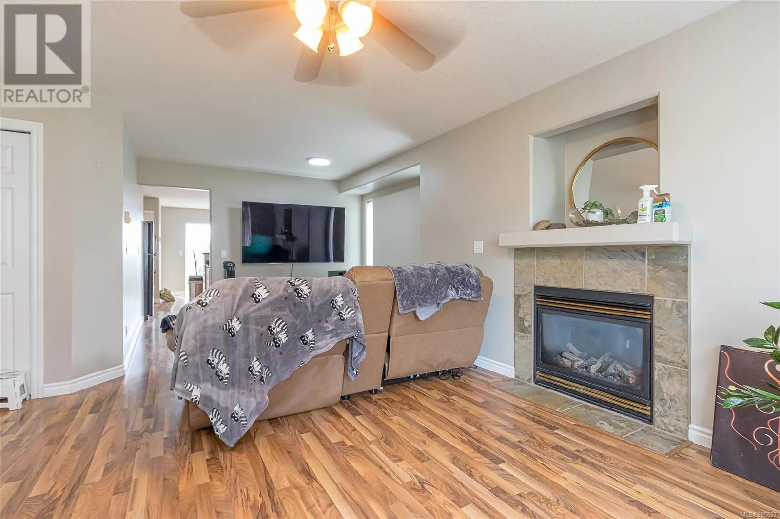 256 Tahoe Ave
