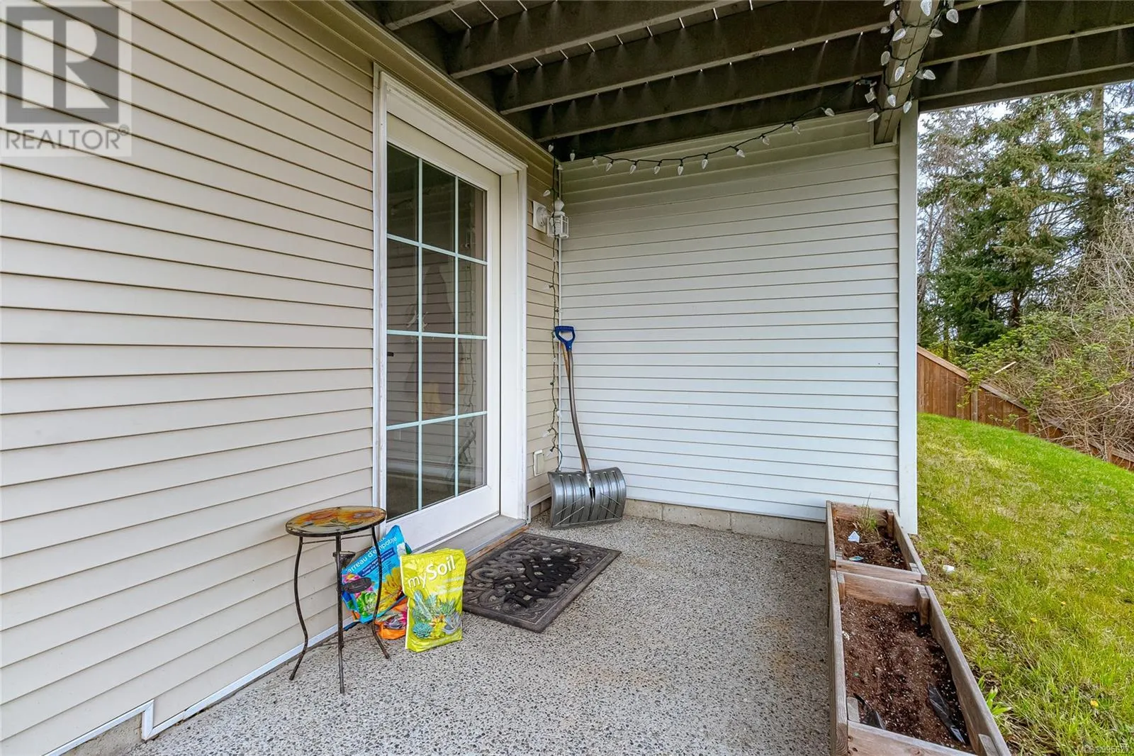 256 Tahoe Ave