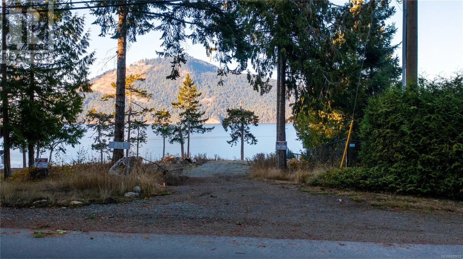 760 Lands End Rd