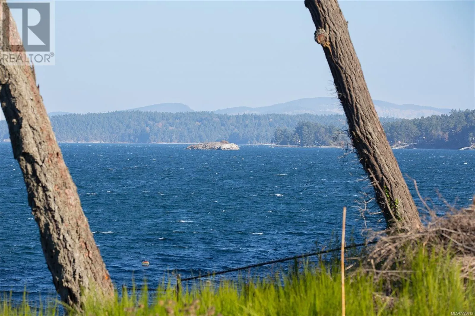 760 Lands End Rd