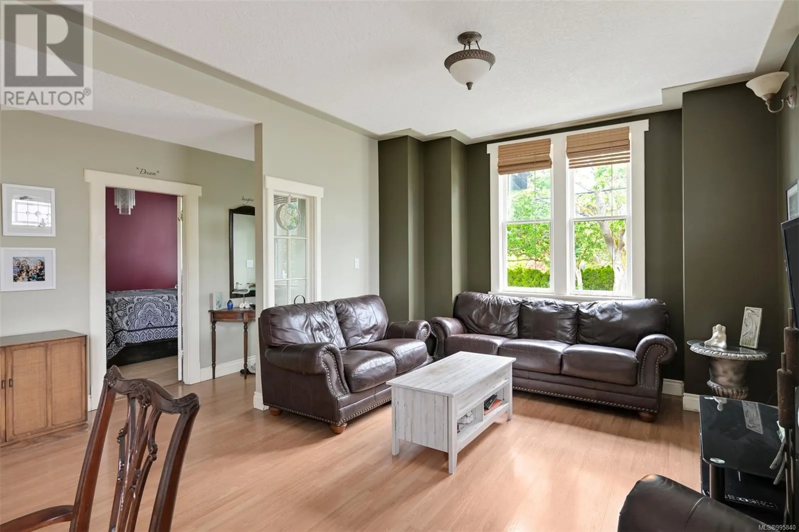 2393 Eastdowne Rd