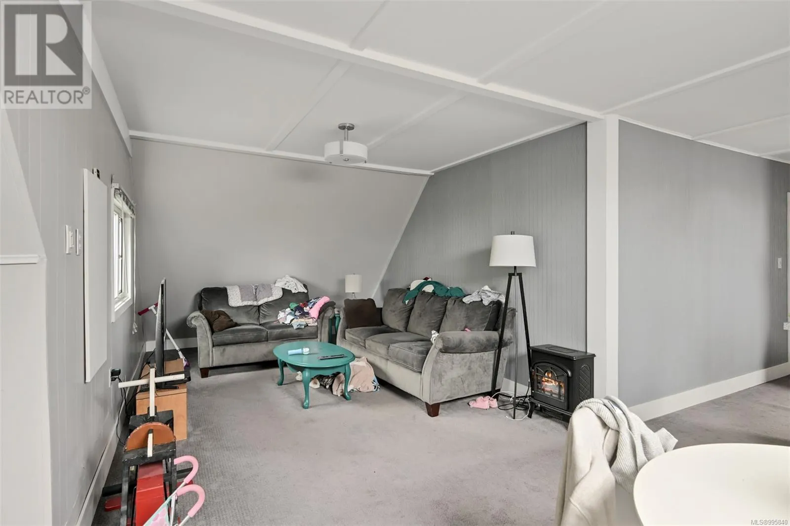 2393 Eastdowne Rd