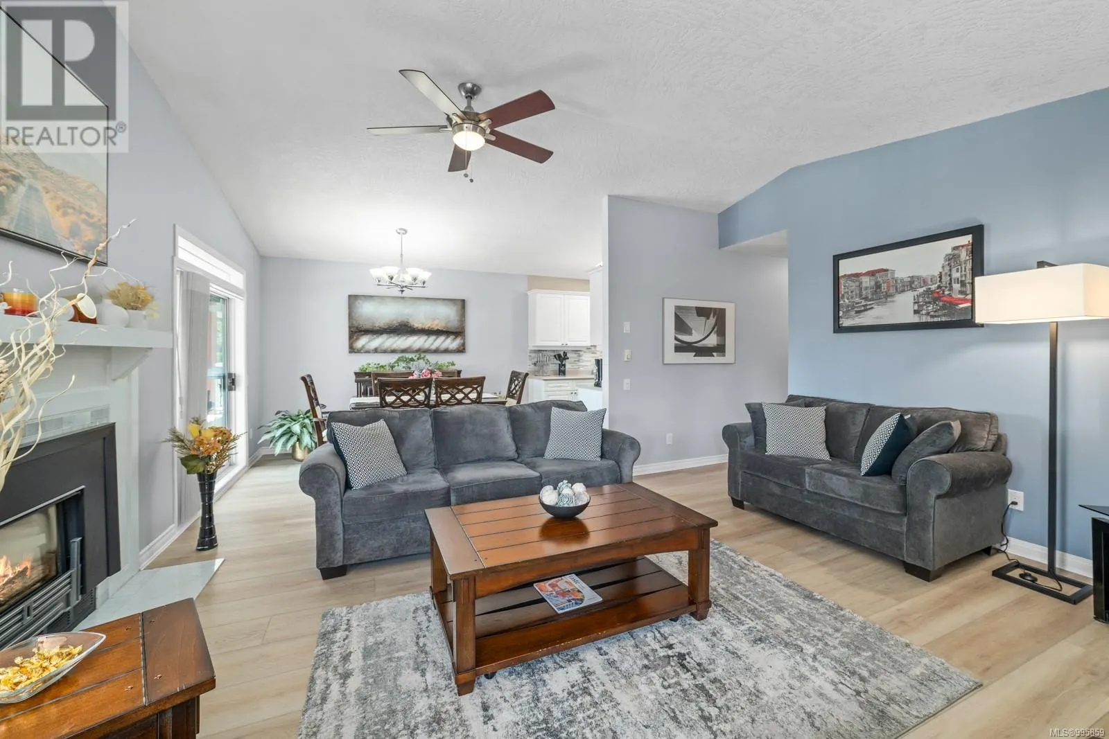 403 1234 Fort St