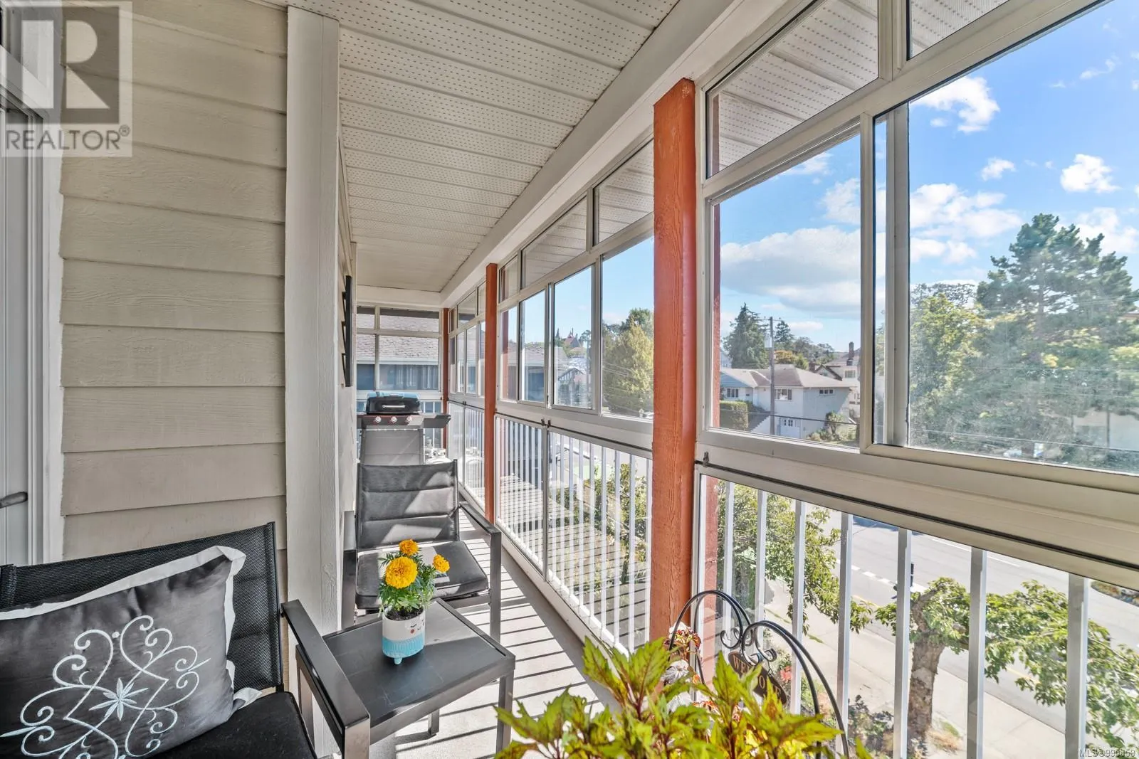 403 1234 Fort St