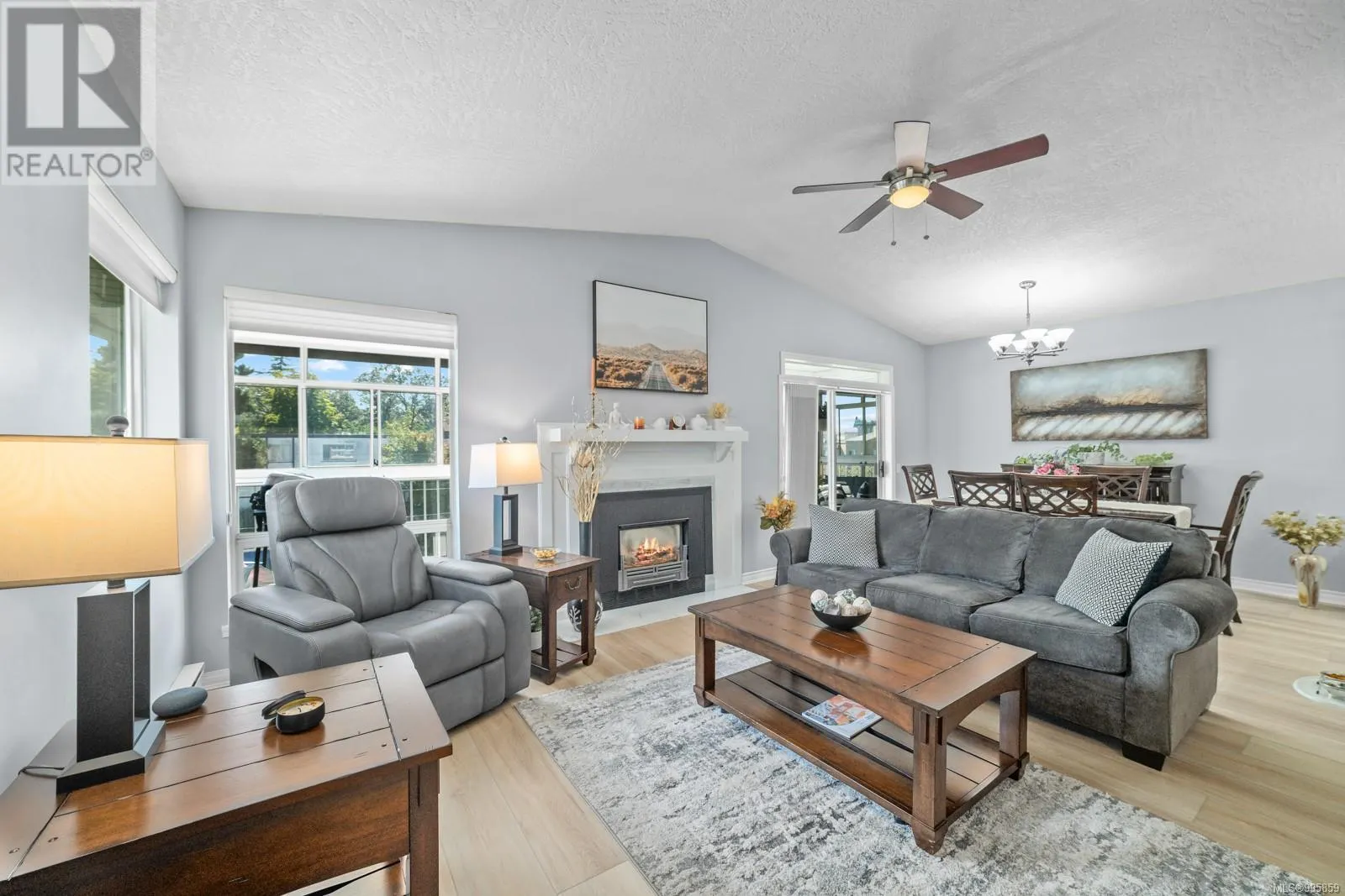 403 1234 Fort St