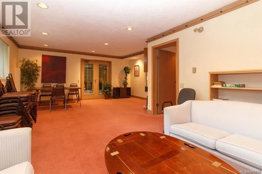 403 1234 Fort St