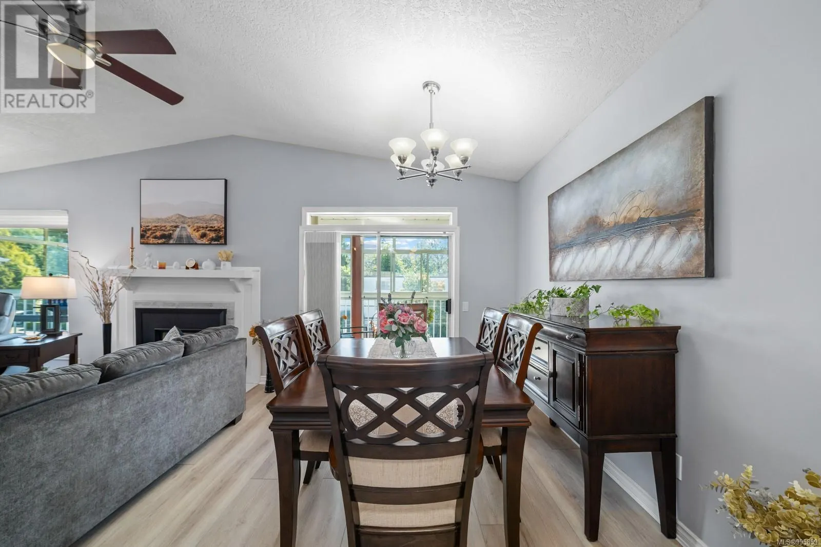 403 1234 Fort St