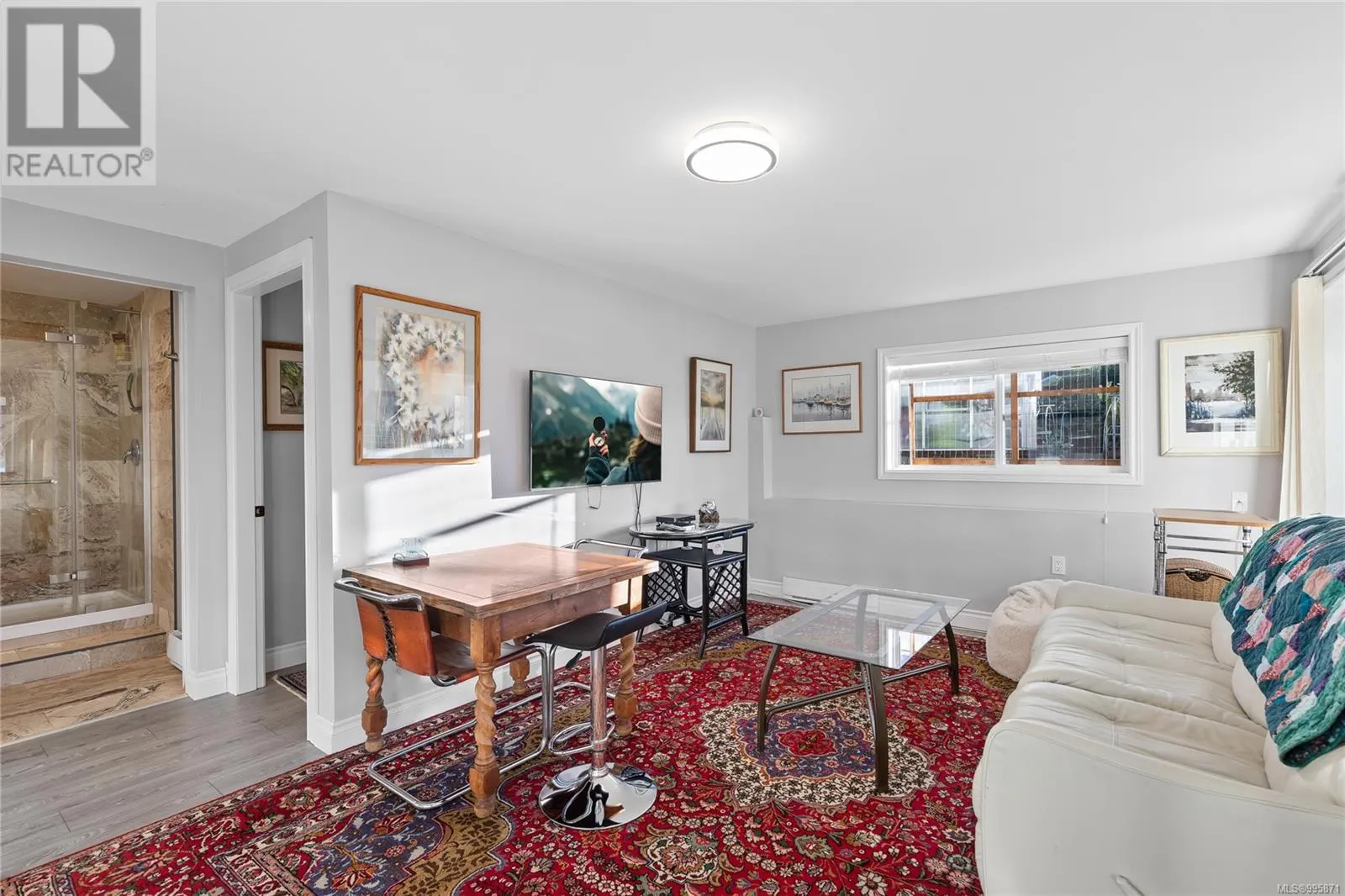 57 Lake Heights Pl