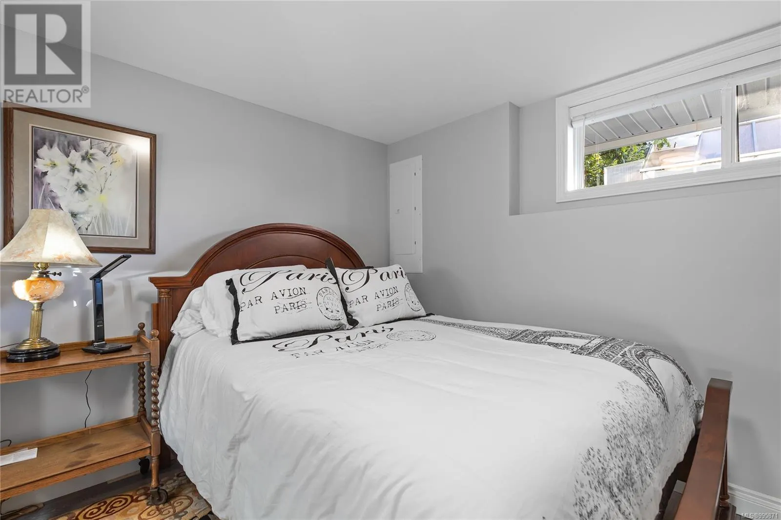 57 Lake Heights Pl