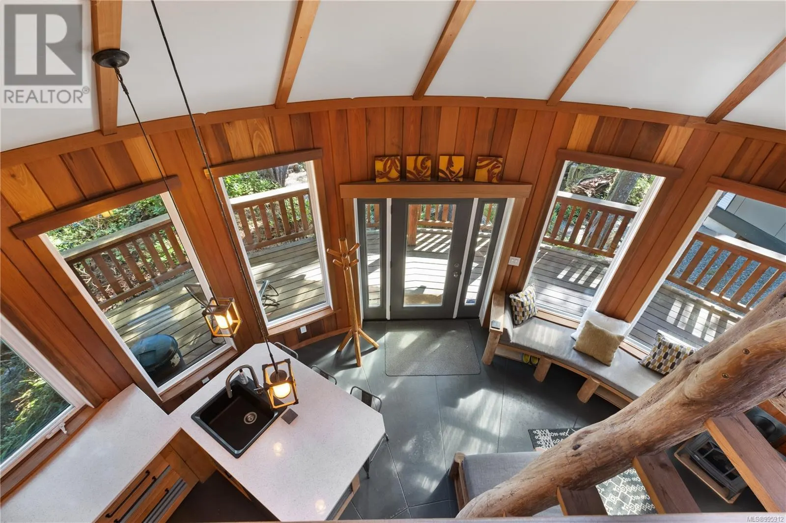 1 1015 Peninsula Rd